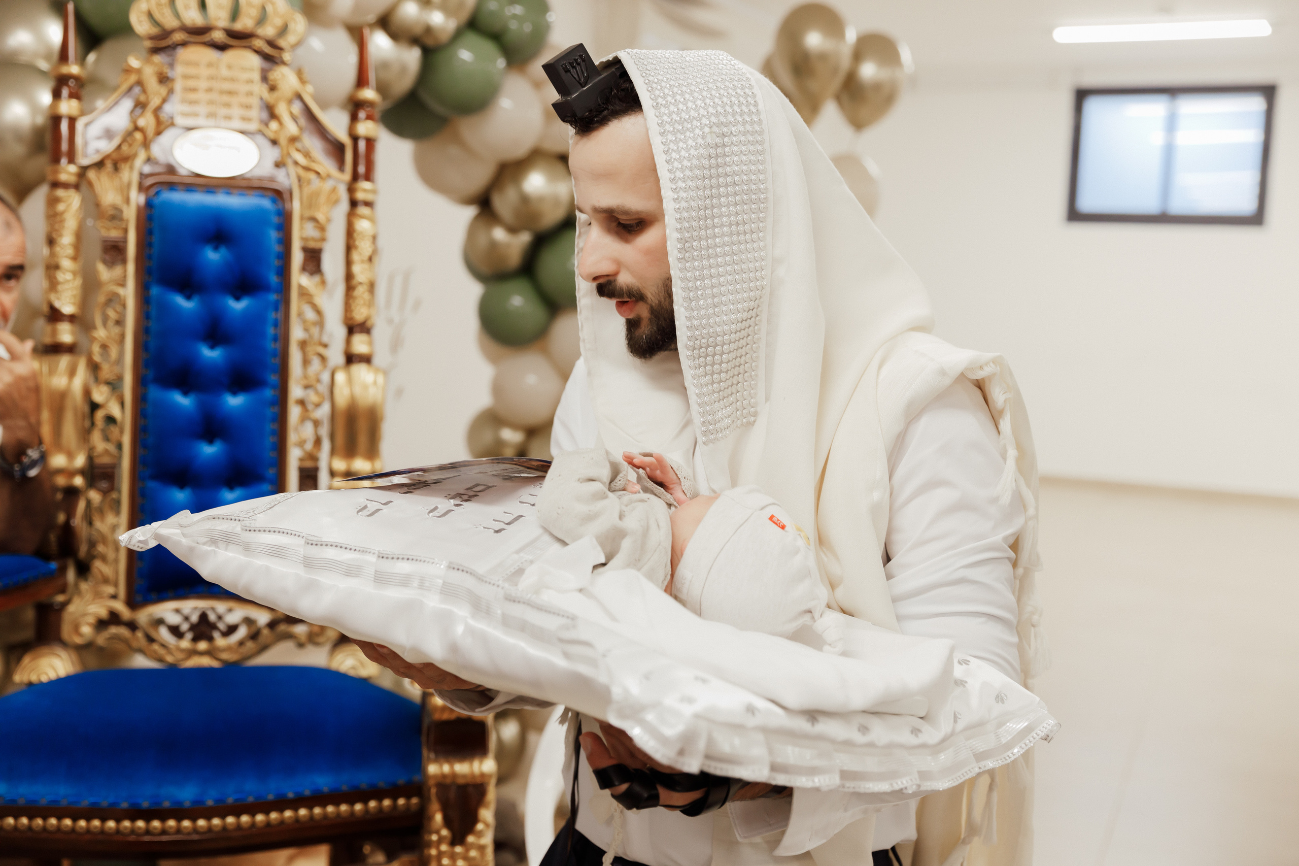 Brit Milah. Rishon LeZion. Photographer Michael Alekseev