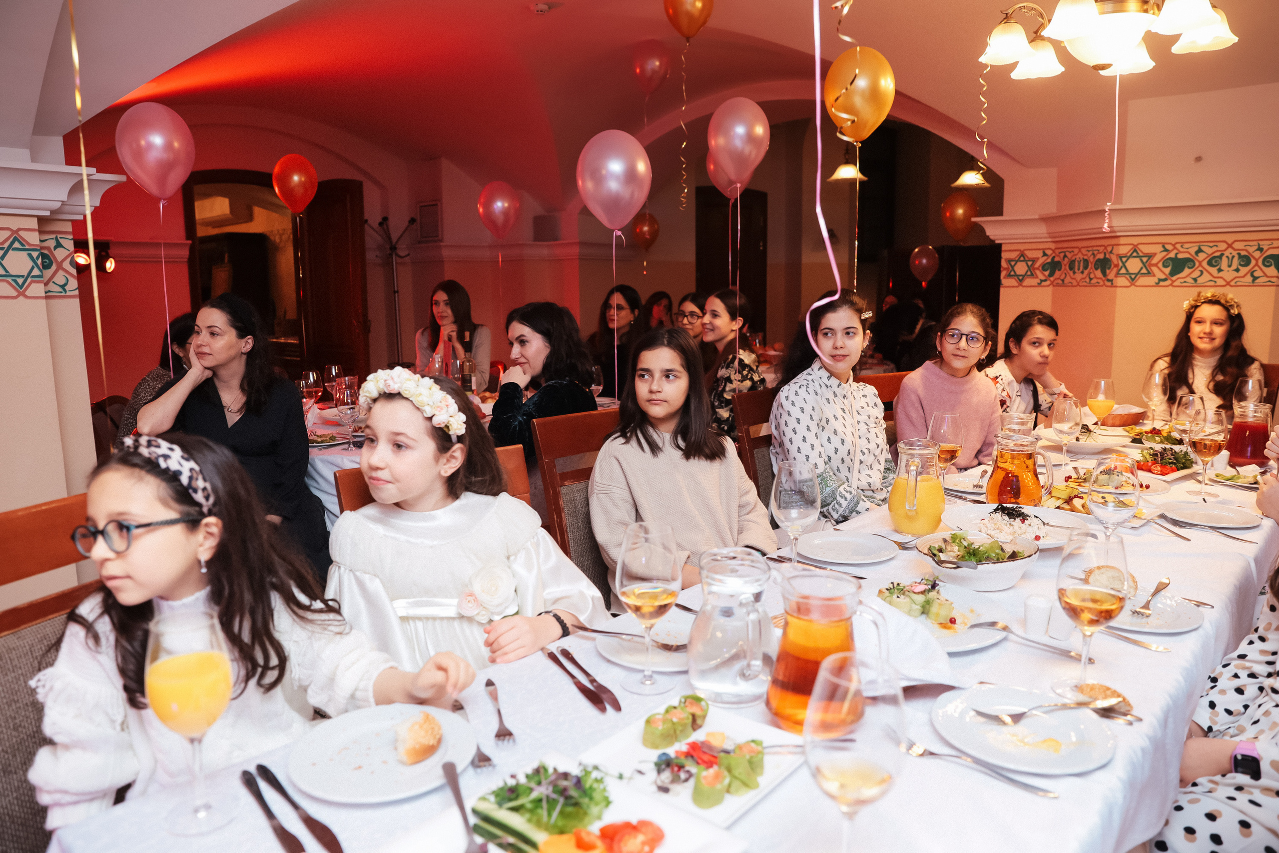 Bat Mitzvah. Photographer Michael Alekseev