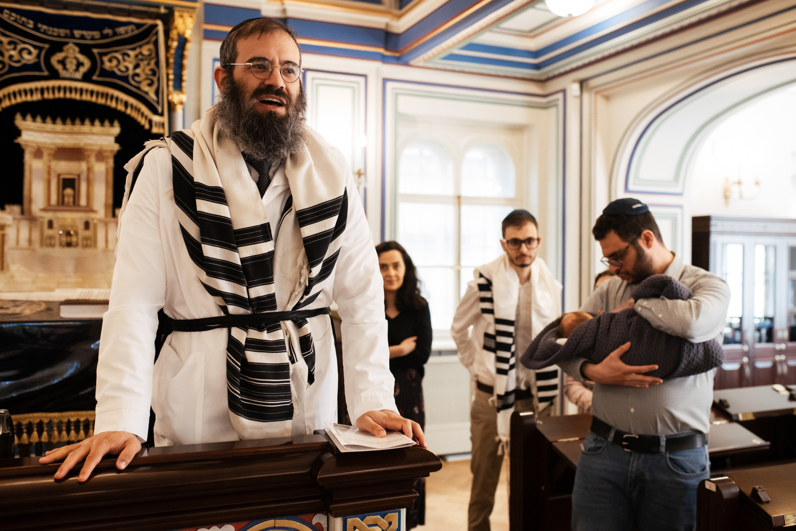 Brit Milah in Grand Choral Synagogue. Photographer Michael Alekseev