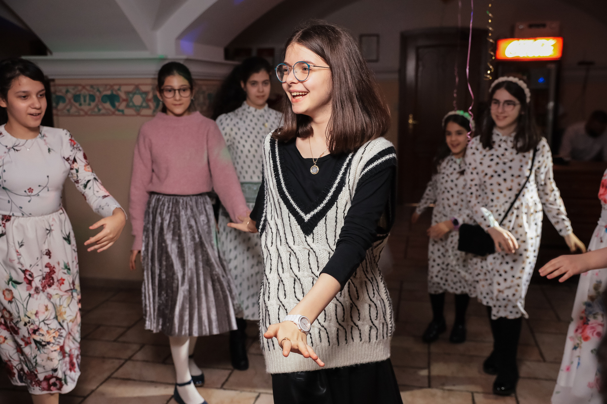 Bat Mitzvah. Photographer Michael Alekseev