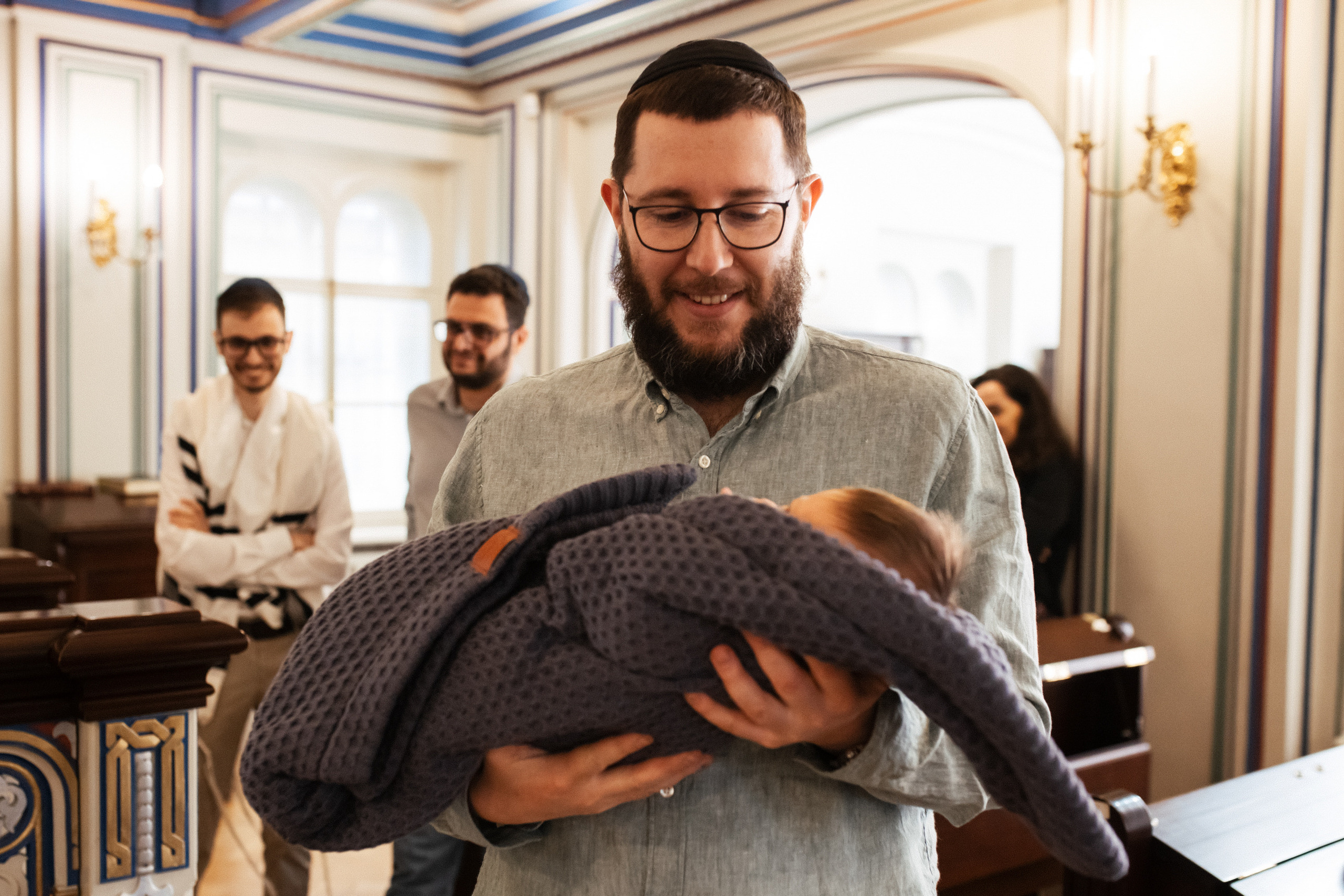 Brit Milah in Grand Choral Synagogue. Photographer Michael Alekseev