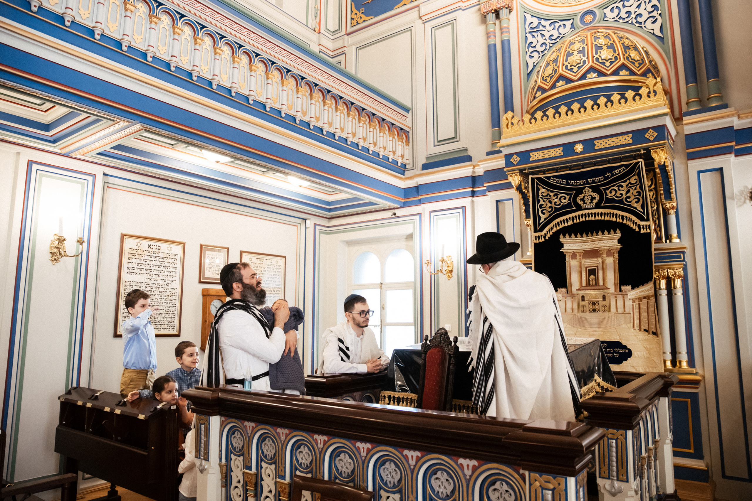 Brit Milah in Grand Choral Synagogue. Photographer Michael Alekseev