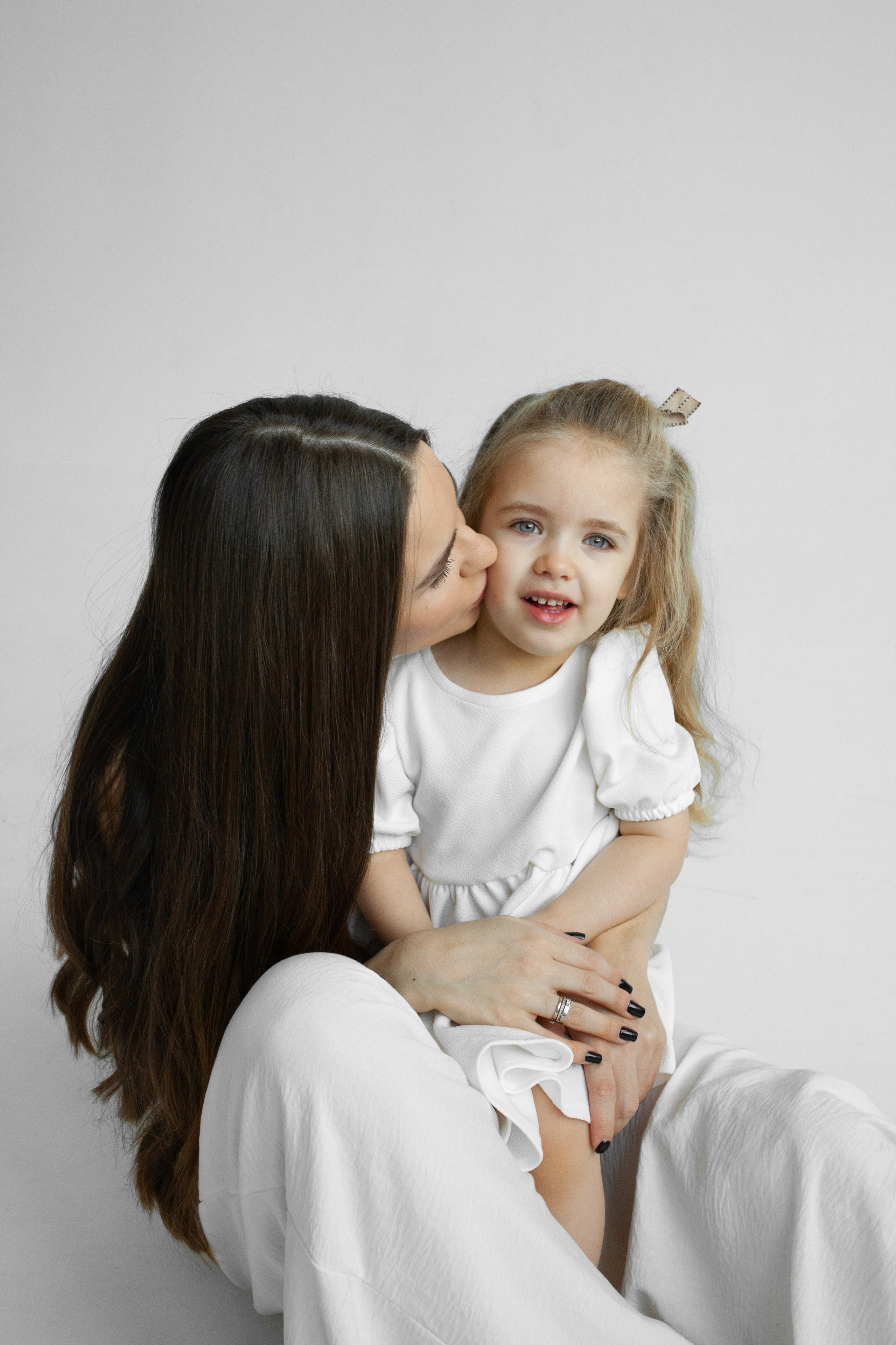 Ксения и Оливия. Фотограф Владивосток, семейные и индивидуальные съемки