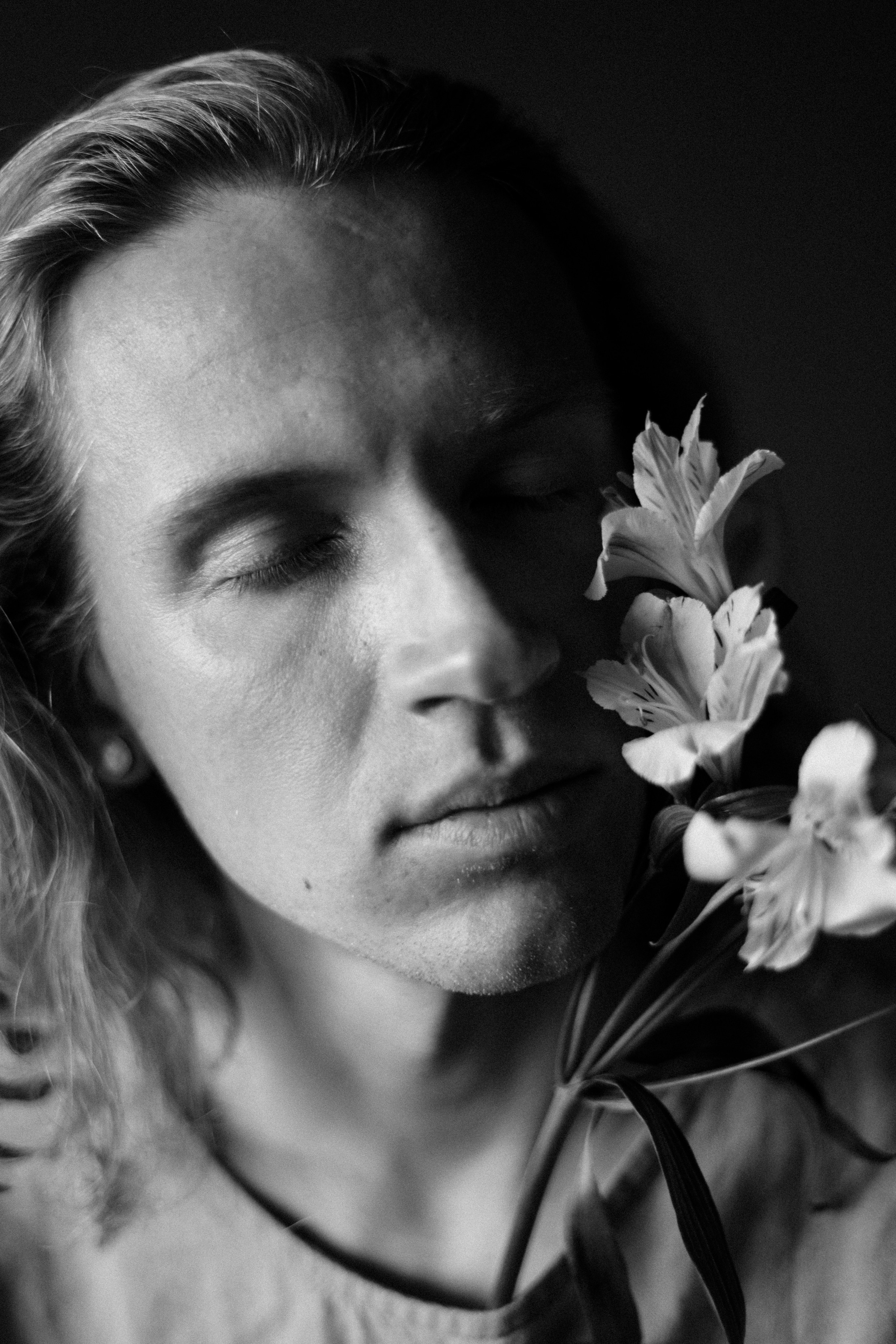 Oleg. Портретный арт и репортажный фотограф в Нячанге Ульяхина Полина