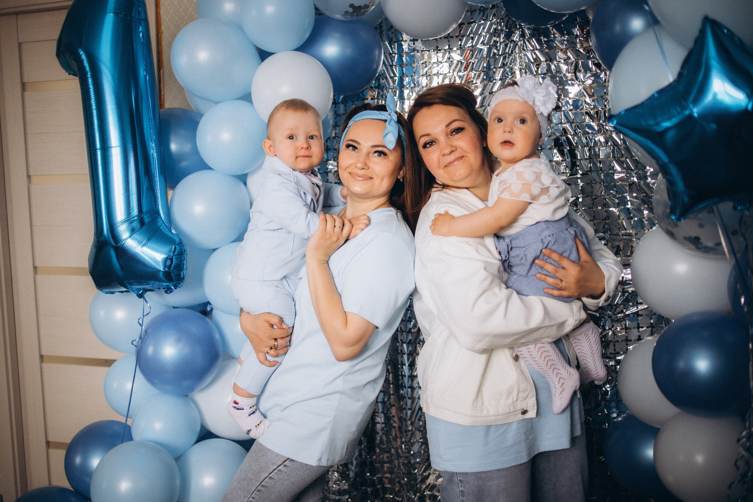 Вове 1 год. Семейный фотограф г. Димировград Андросова Екатерина