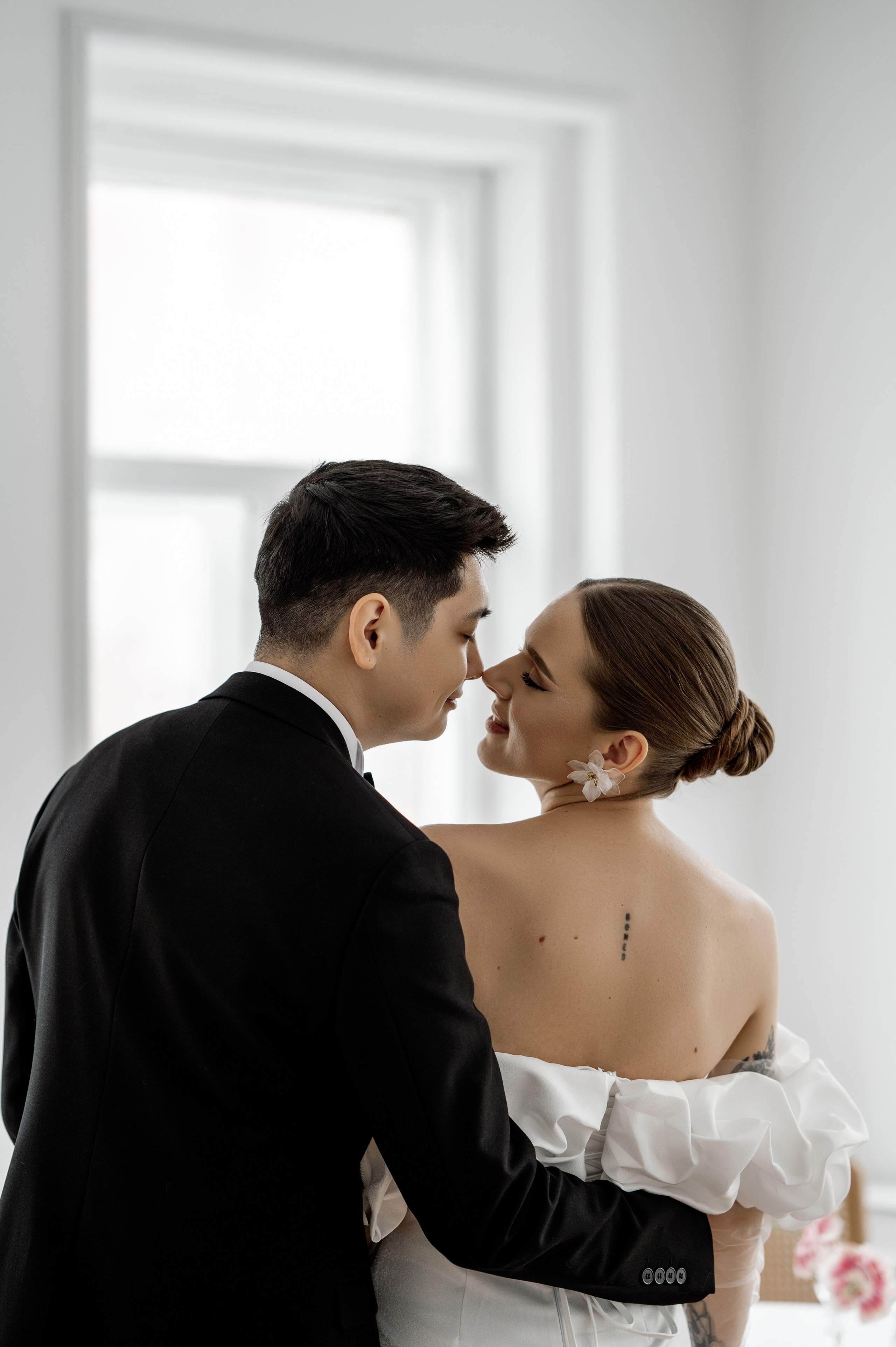 Жан и Виталина. Свадебный фотограф в Тюмени Анастасия Конева