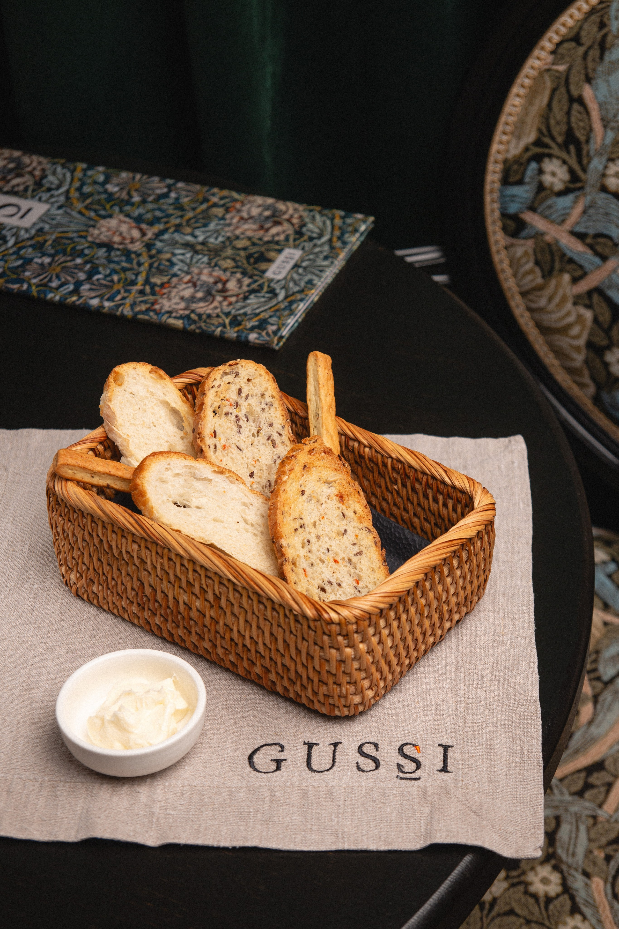 Ресторан Gussi. Фуд-фотограф в Саратове | Съёмка еды для ресторанов и доставки