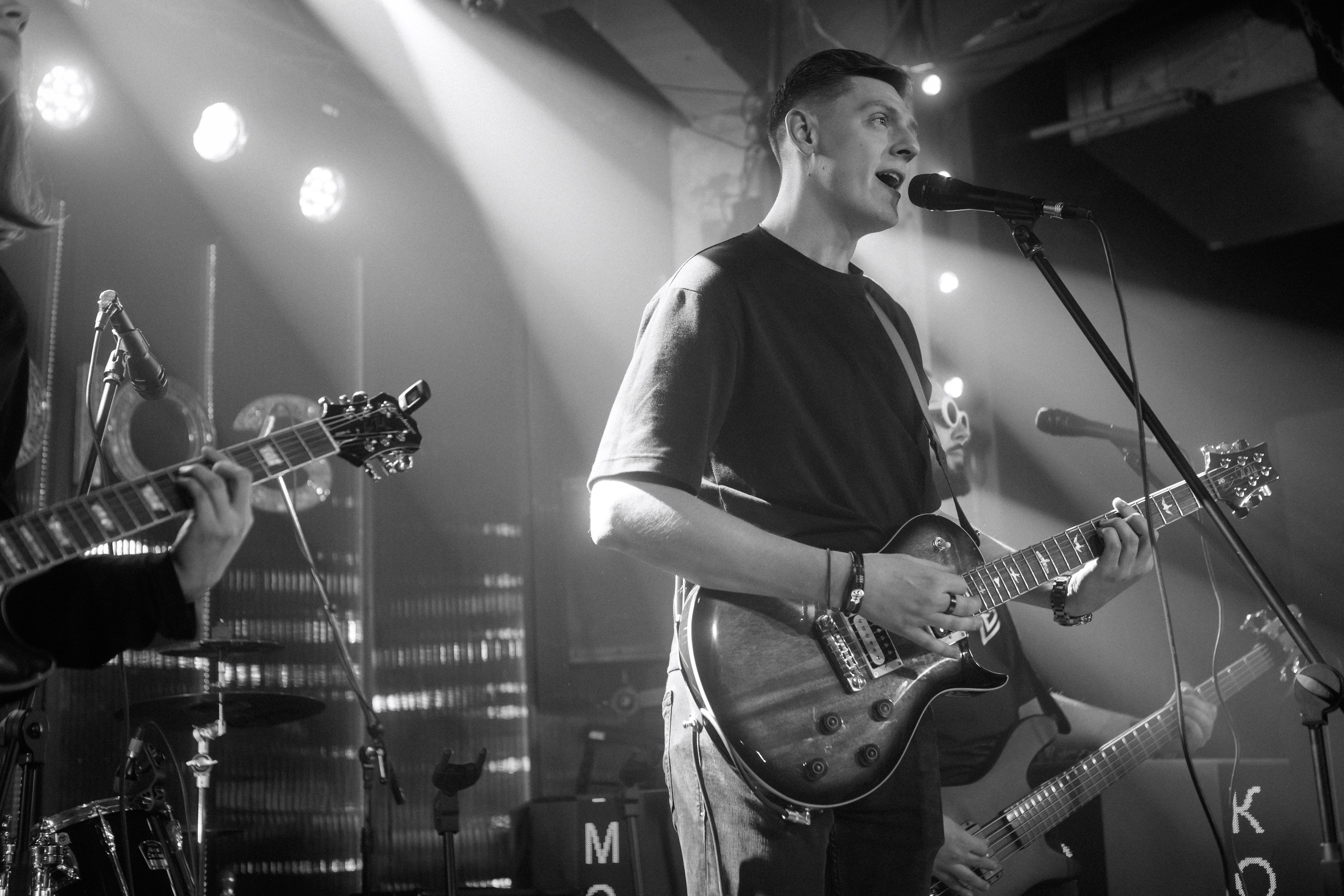 Elleth at the Profsouze Bar. Commercial photographer | Anton Ermakov