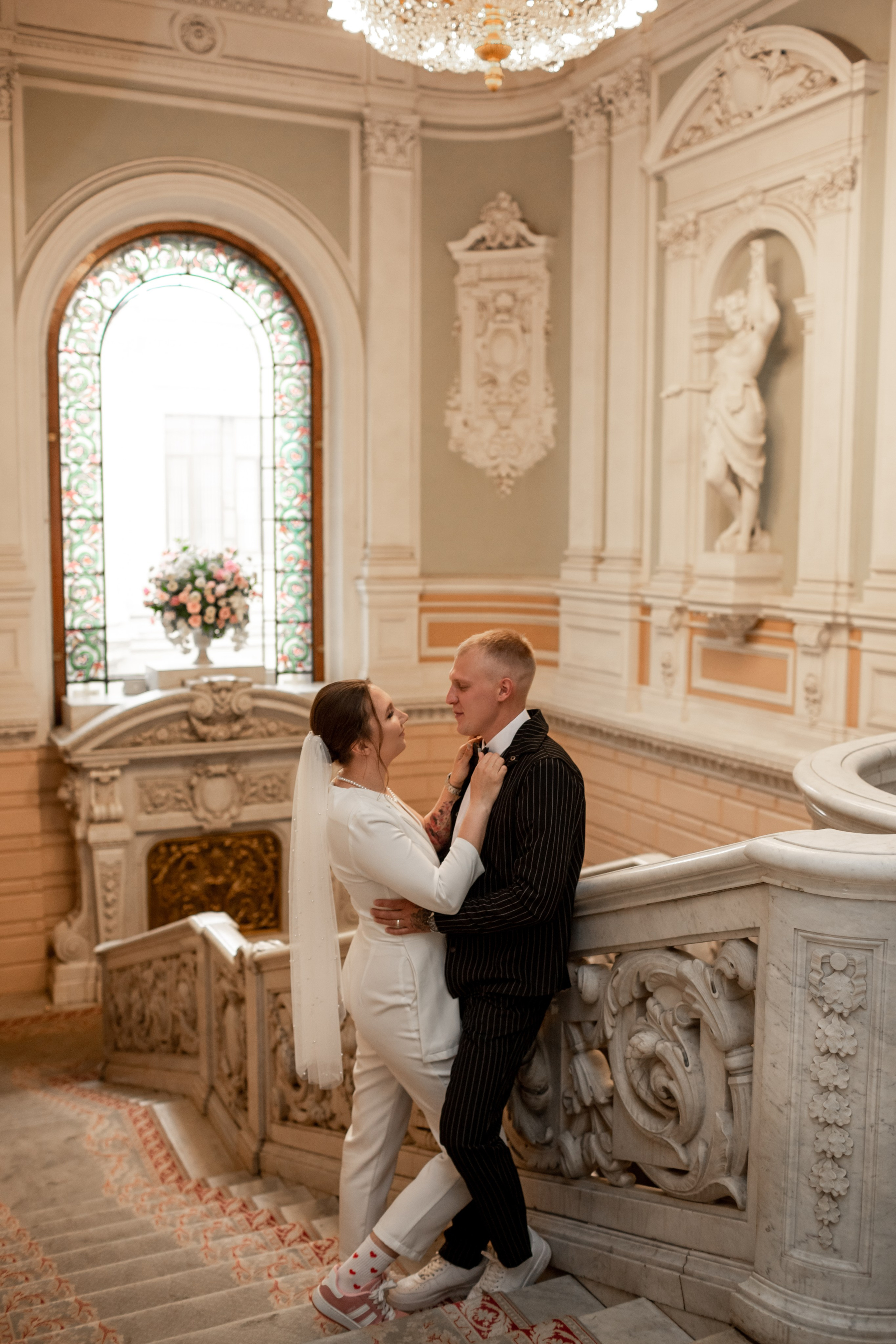 Свадебная фотосессия в центре Петербурга. Свадебный фотограф Кирилл Белый