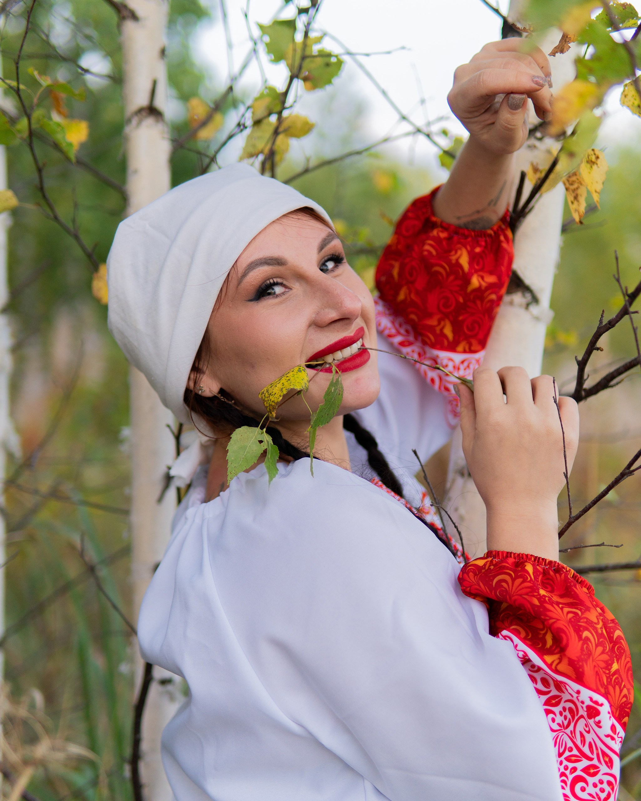 Тематическая \ Творческая \ Фотосъёмка в славянском наряде: Татьяна — гармония традиций и природы. Hannanovmoments