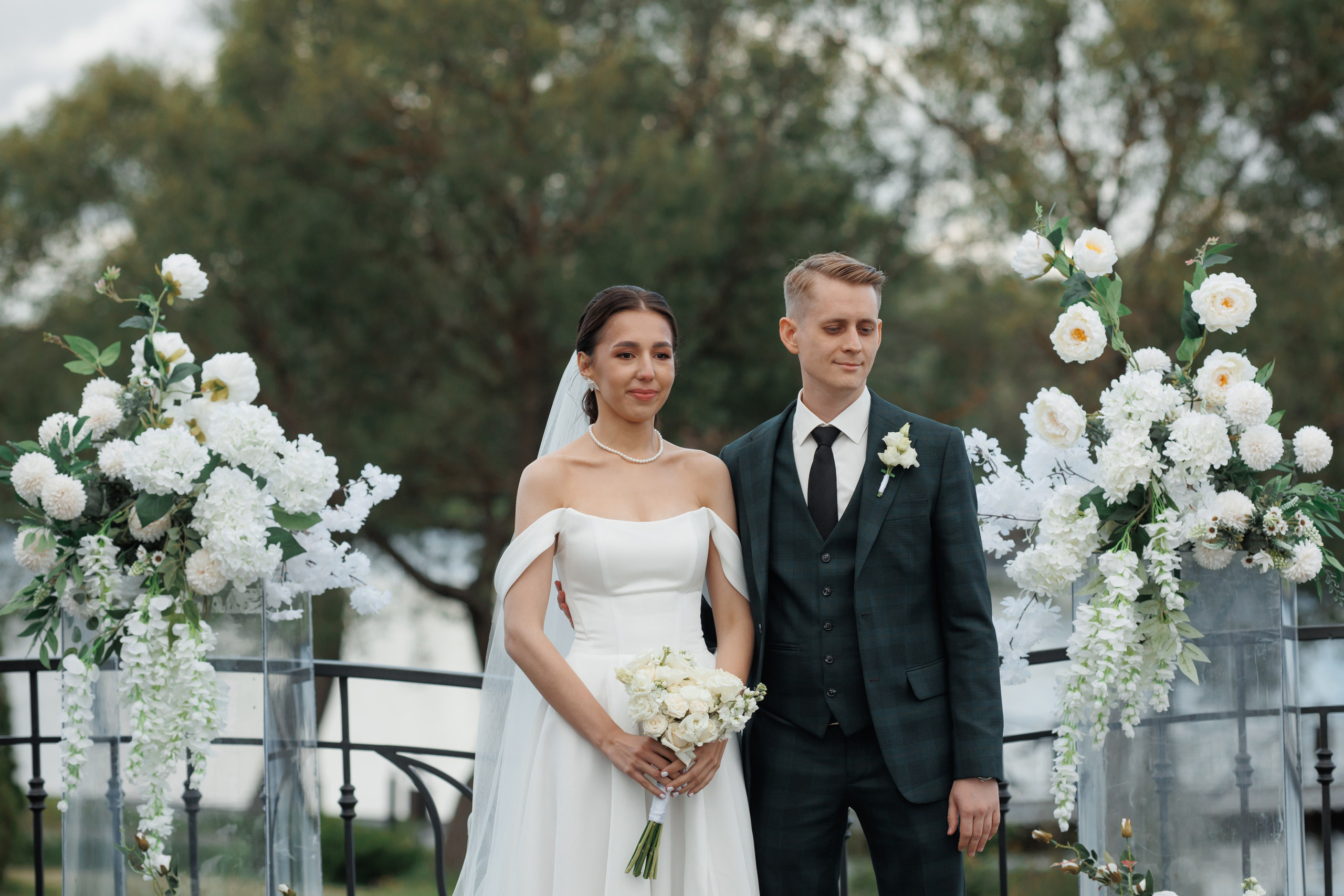 Регистрация в отеле Fish Point, ЗАГС Бутово, прогулка в Остафьево. Свадебный и репортажный фотограф (Москва, Королев и другие)