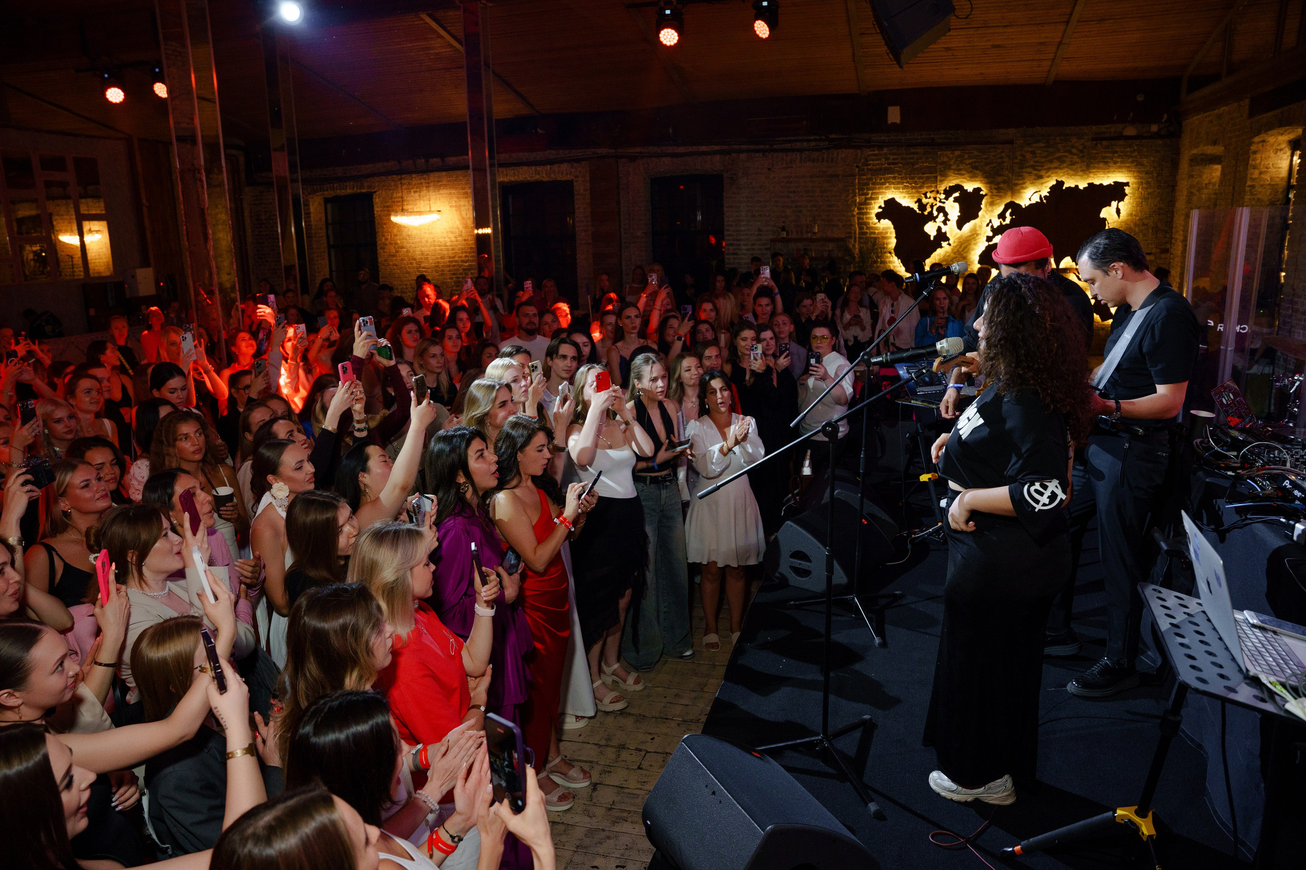 Фотограф на самую масштабную женскую конференцию в России WomenConf. Репортажный фотограф Москва Сергей Дружинин