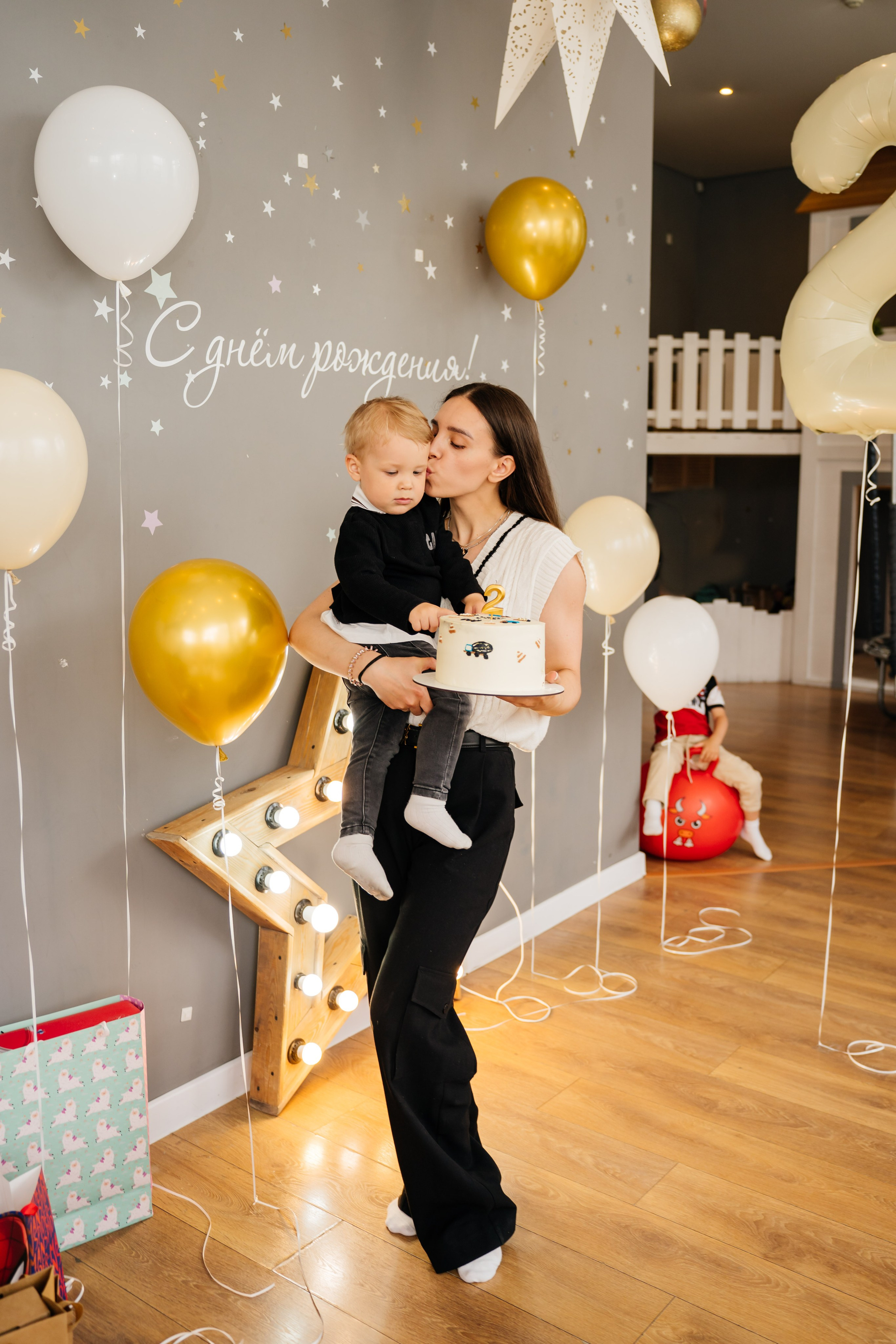 День рождения Саши. Видеограф и Фотограф в Челябинске Ксения и Владимир Рюмины