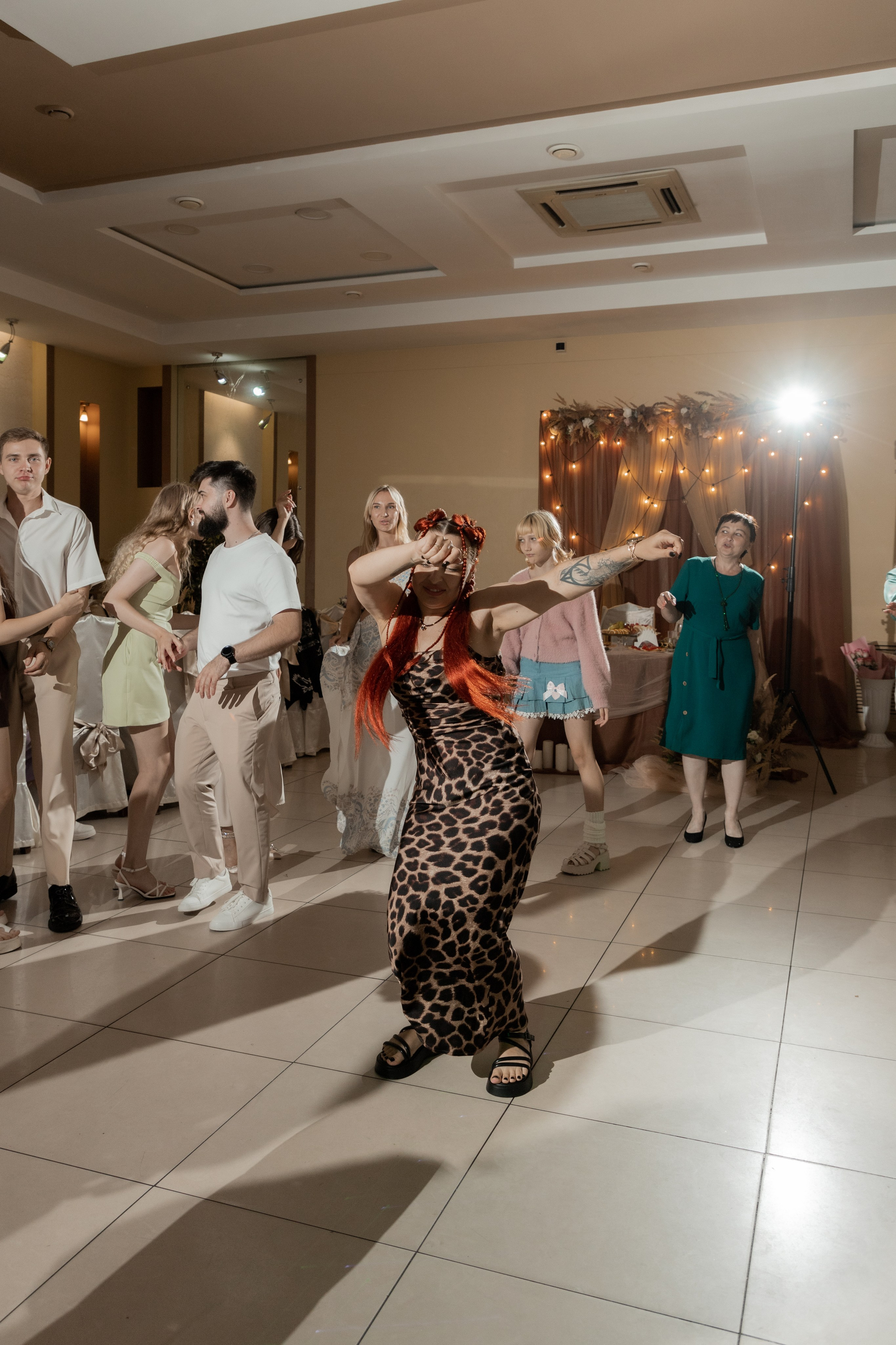 Роман и Александра (банкет). Свадебный фотограф Ангелина Сунгатулина | Саратов | Балаково | Вольск