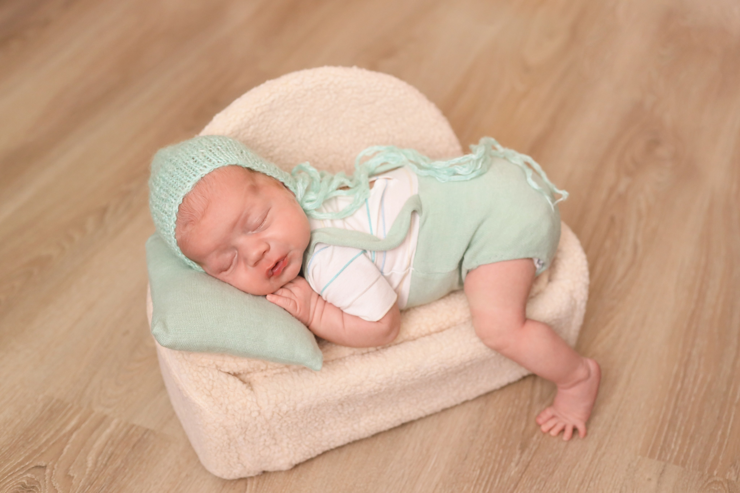 Даниил 17 дней. Семейный фотограф и фотограф новорожденных в Санкт-Петербурге Алина Фе