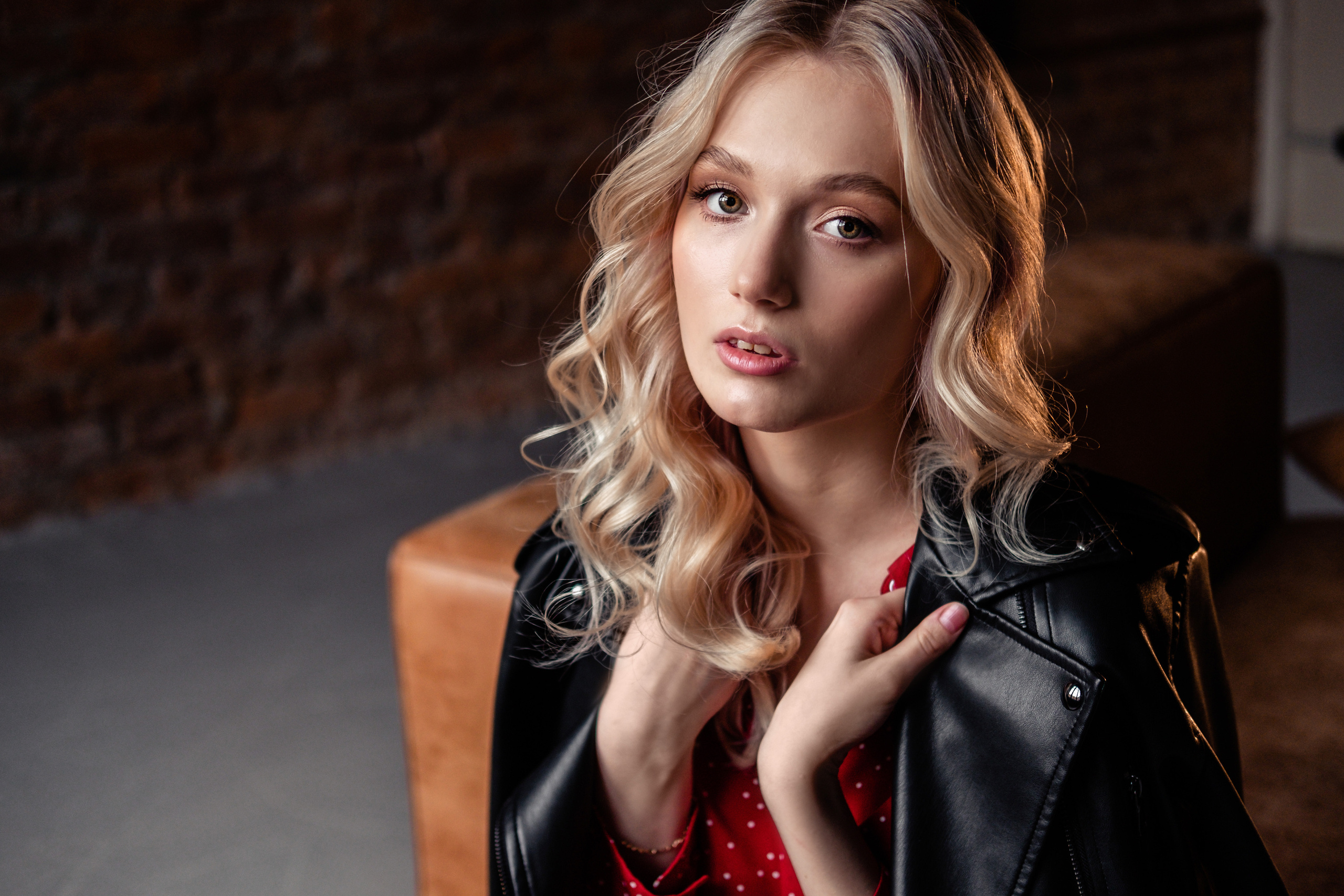 Студийная женская фотосессия в Санкт-Петербурге