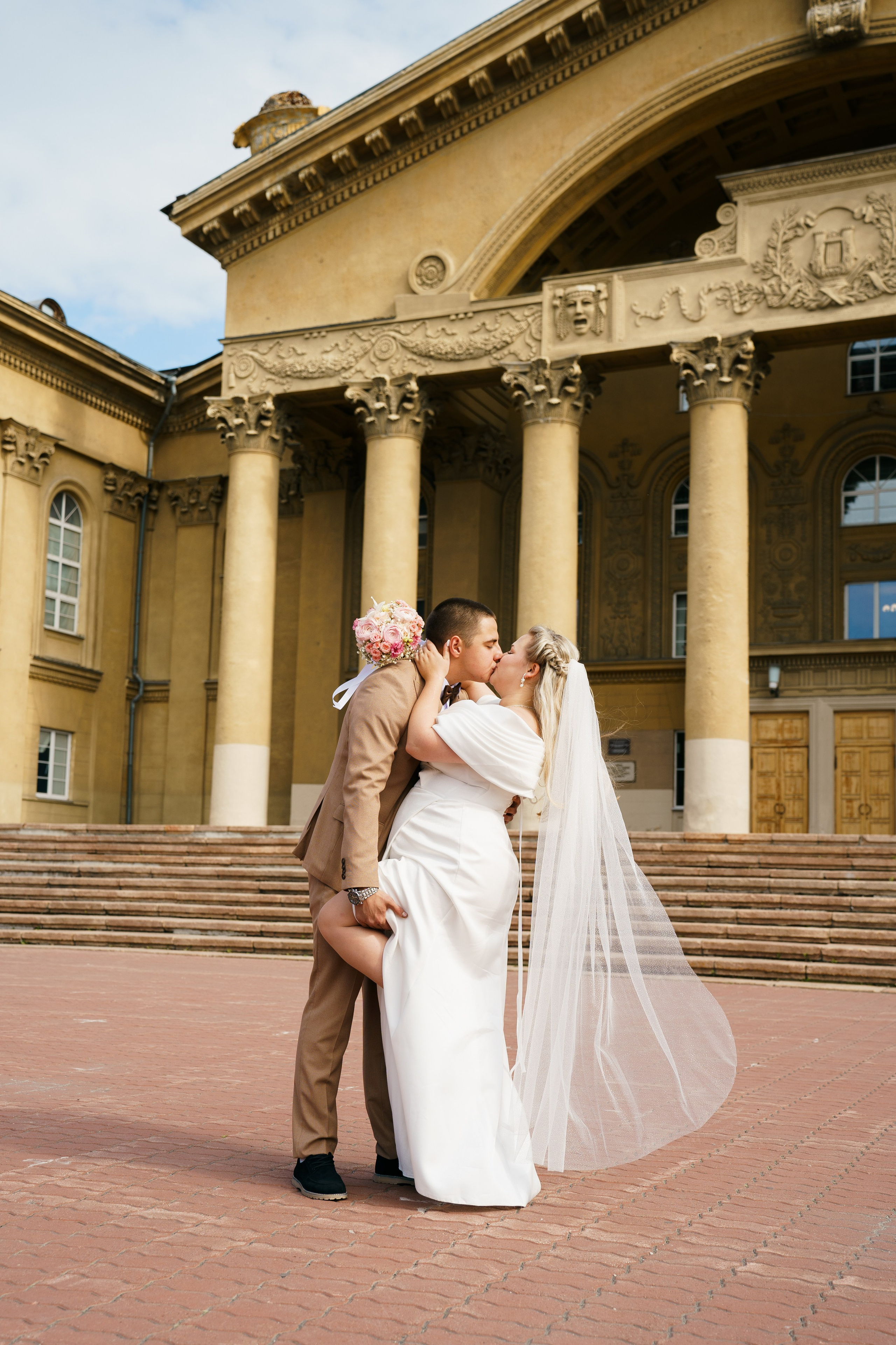 Мария и Александр. Видеограф и Фотограф в Челябинске Ксения и Владимир Рюмины
