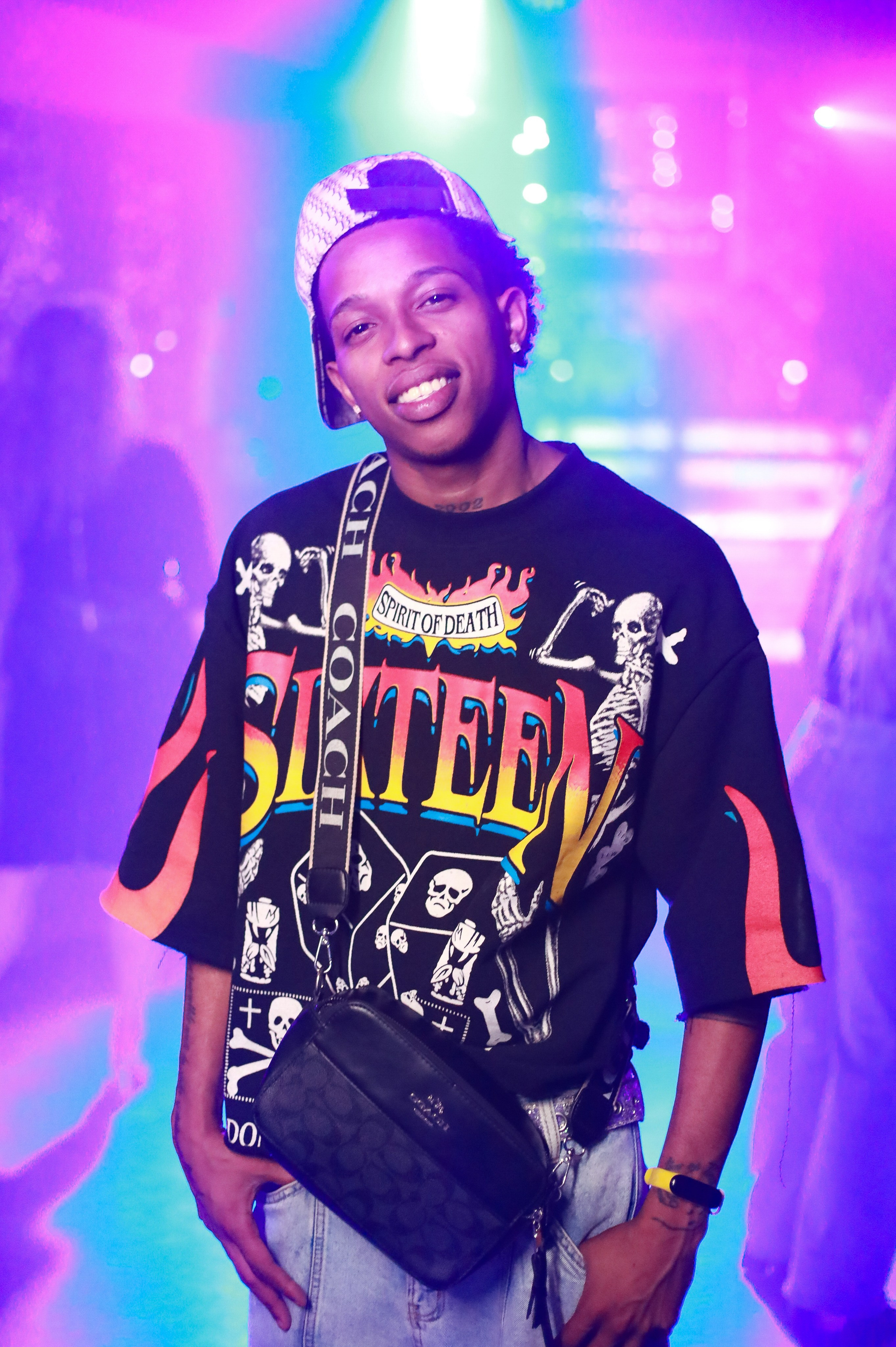 Клуб Резиденция лучшее. Контакты