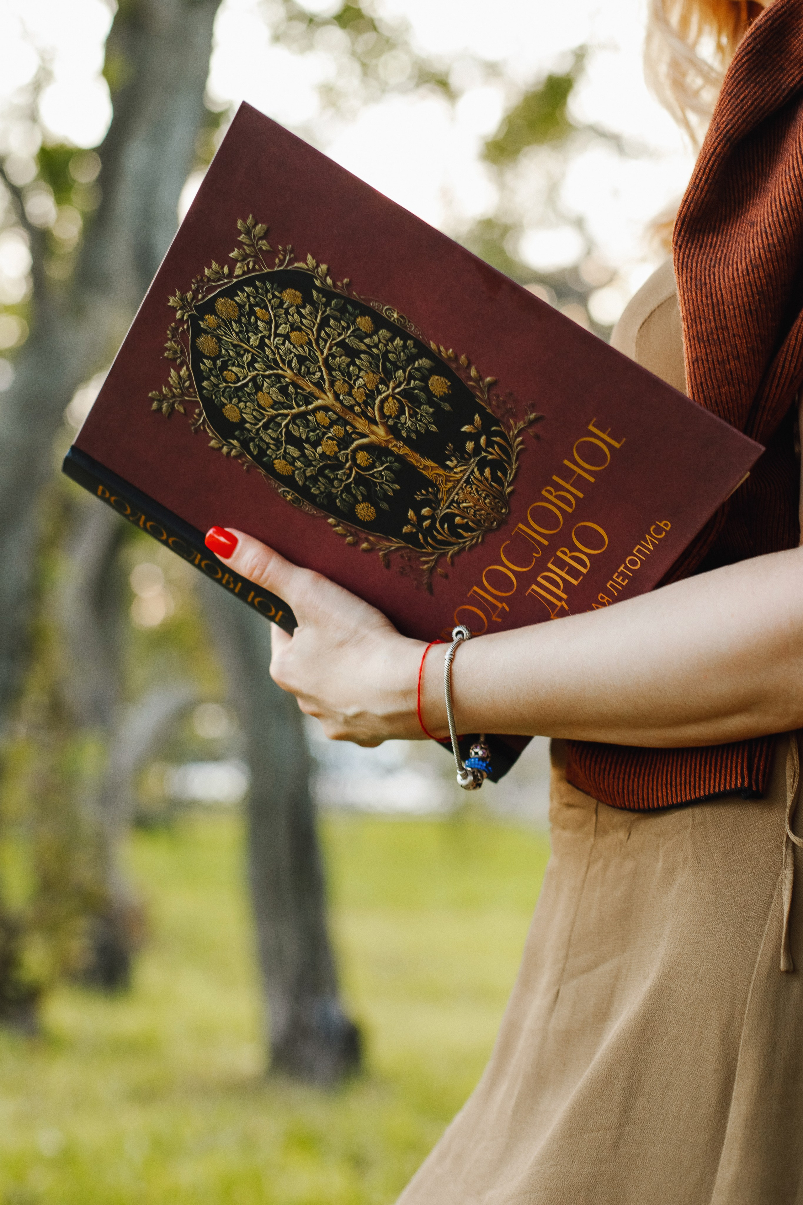 Контентная фотосессия для ансестолога. Контентный фотограф в Перми Натали Кытманова