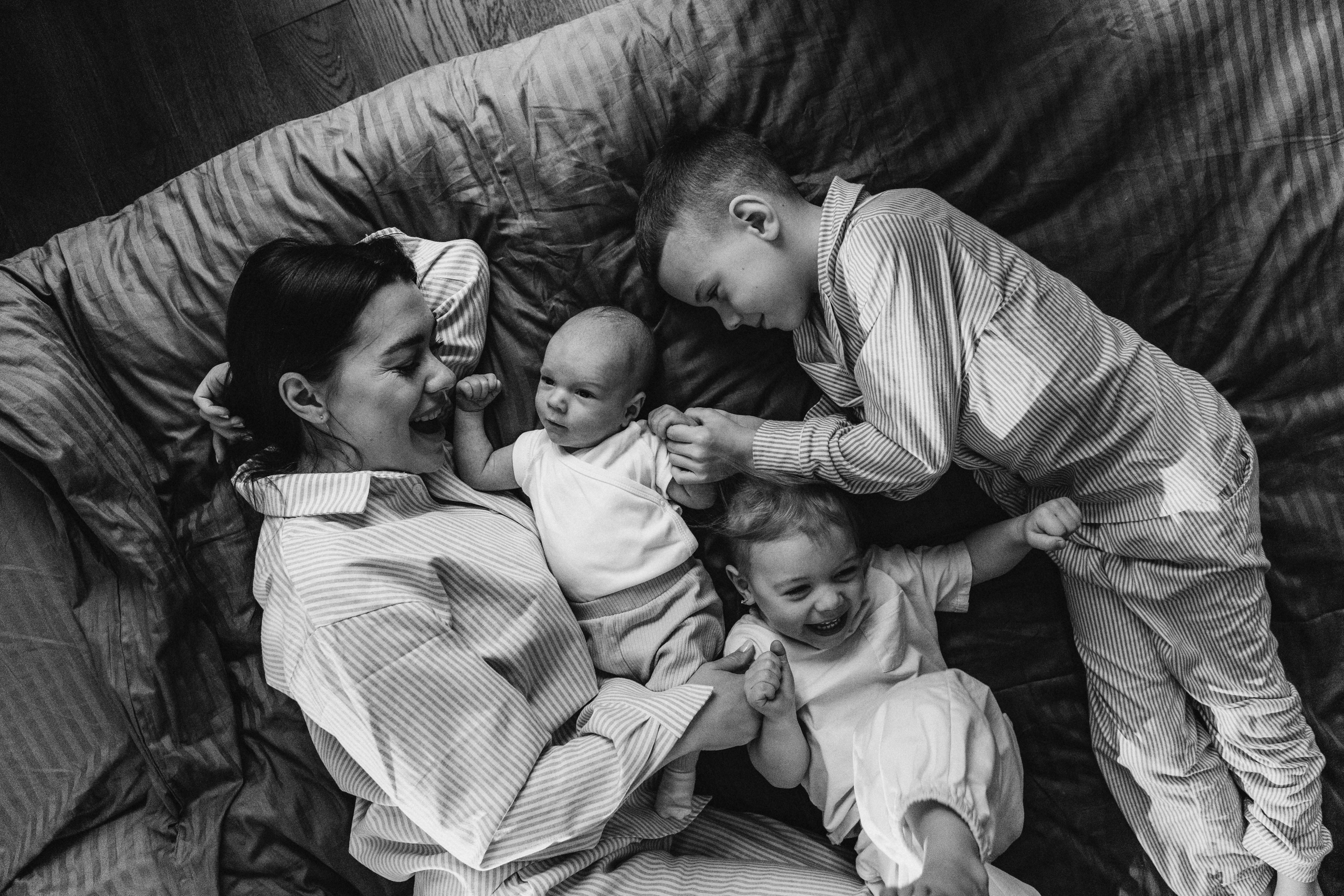 Familia de Nastya. Irina Krokhaleva. Fotógrafa de familias y parejas en Ekaterimburg, Rusia