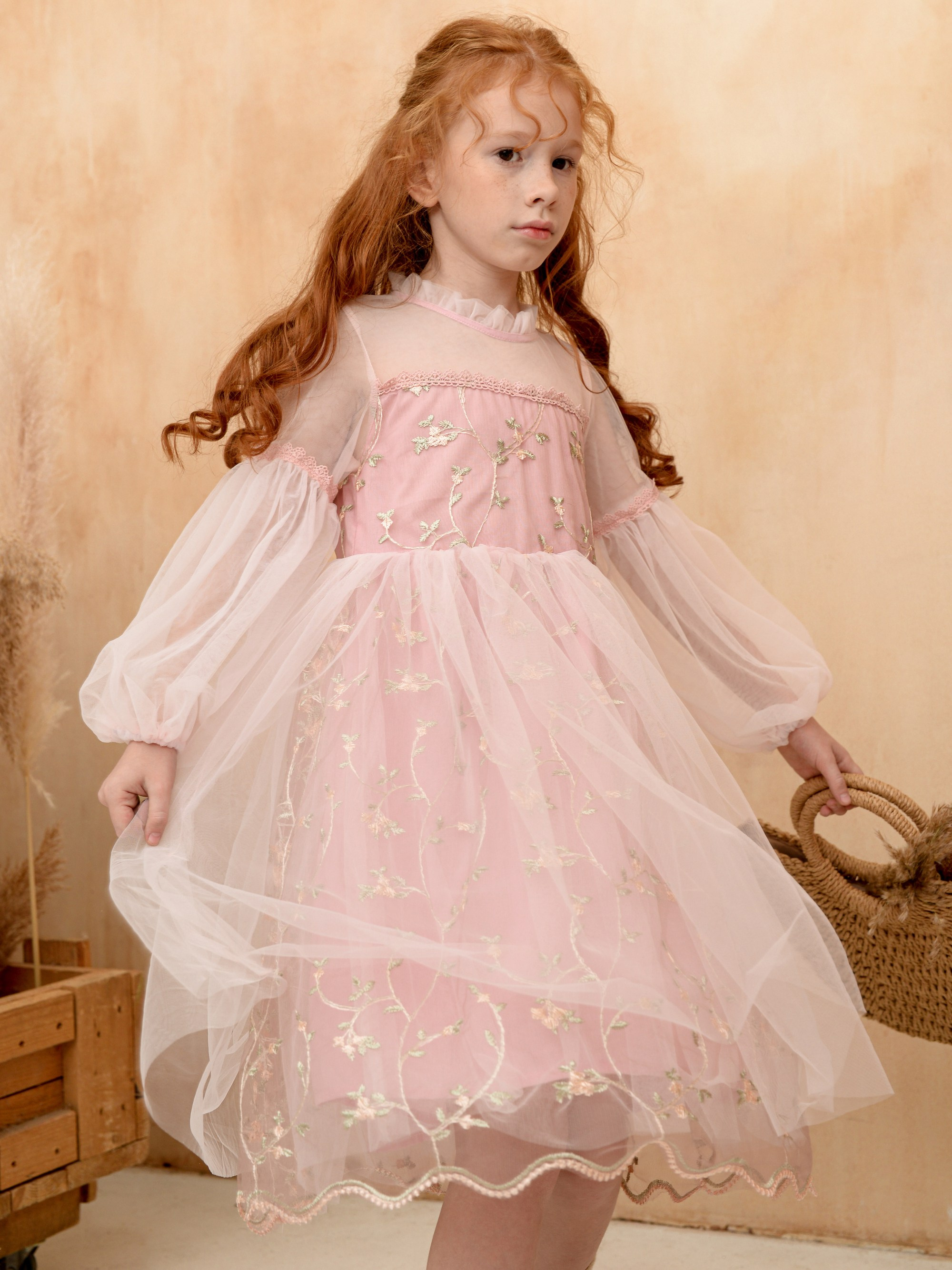 Детские платья. Наталия Дианова — фотограф для брендов и экспертов в Москве