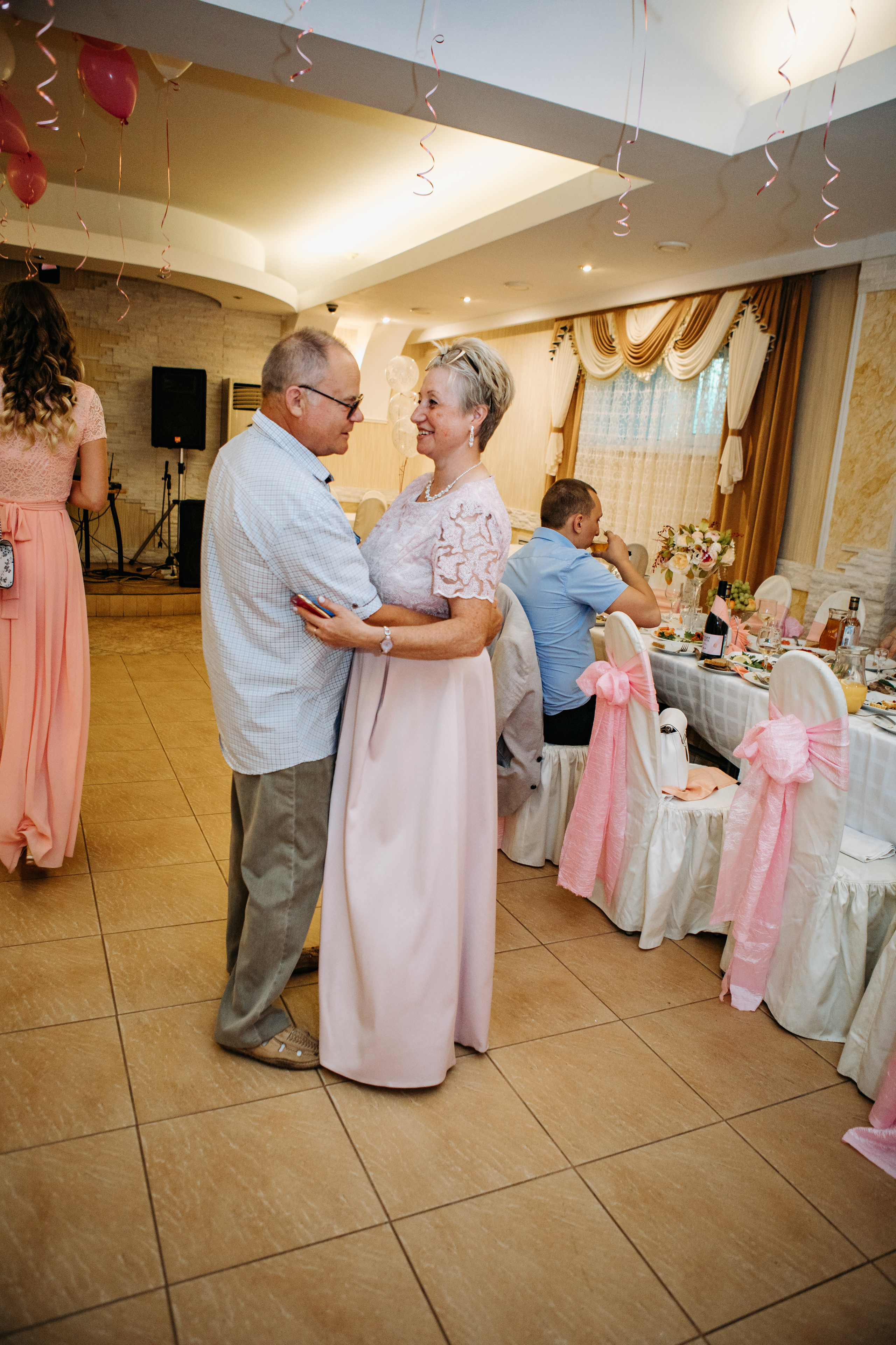 Денис и Яна. Фотограф г. Зубцов Елена Соколова