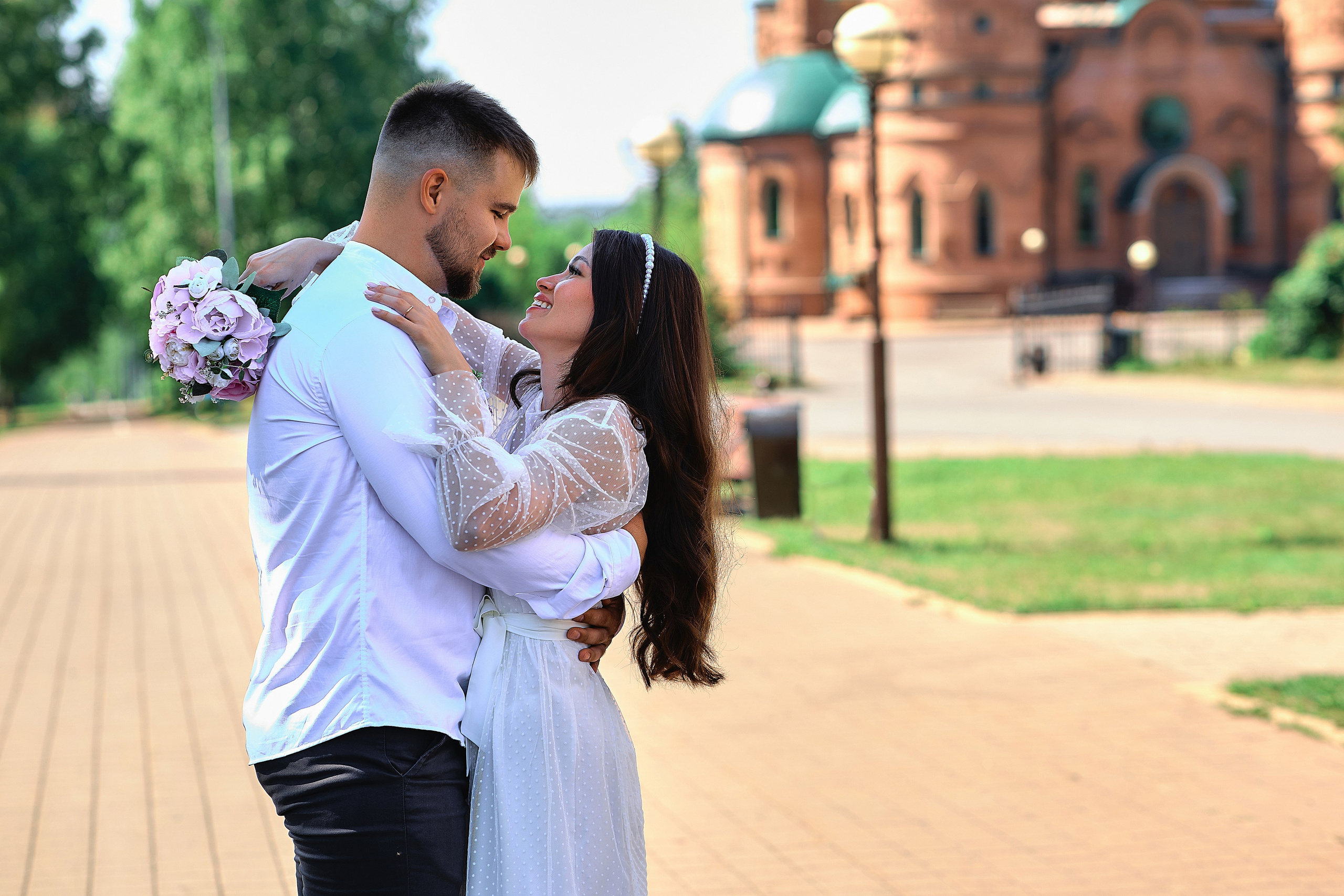 Фотосессия прогулки и в Загсе. Любовь Гальцова — свадебный, семейный, детский фотограф в городе Кемерово и Кемеровской области