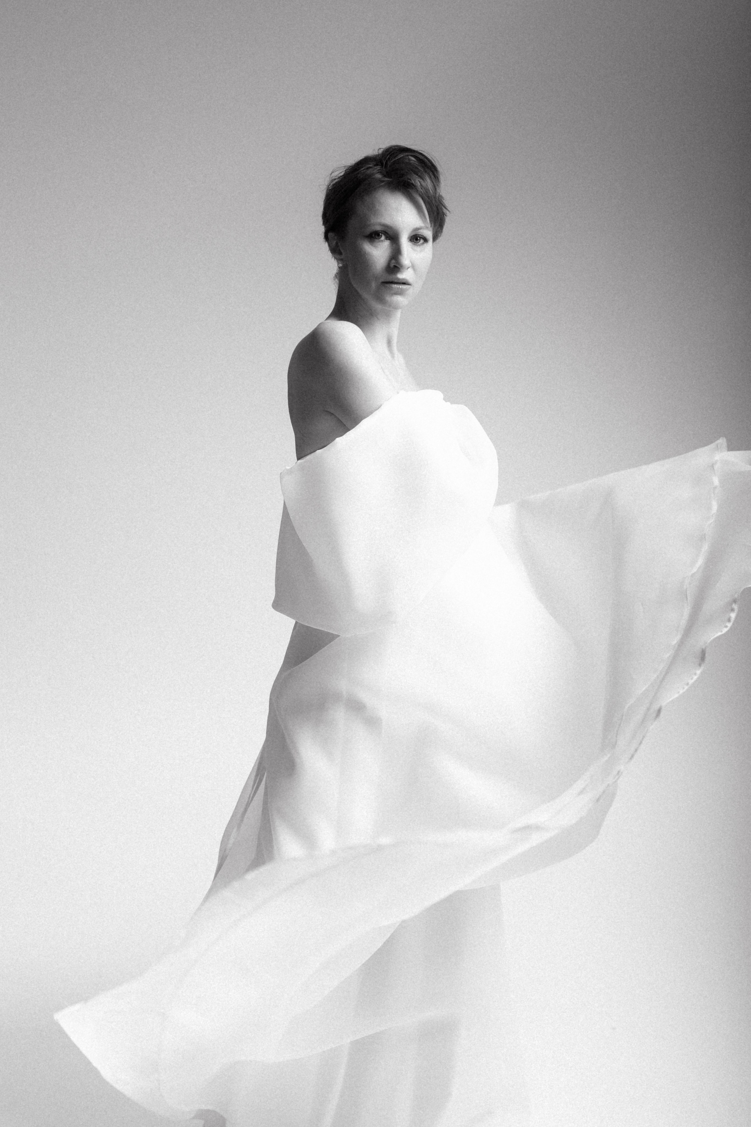 Наиви. Свадебный салон-ателье Бонжур в Минске Bonjour