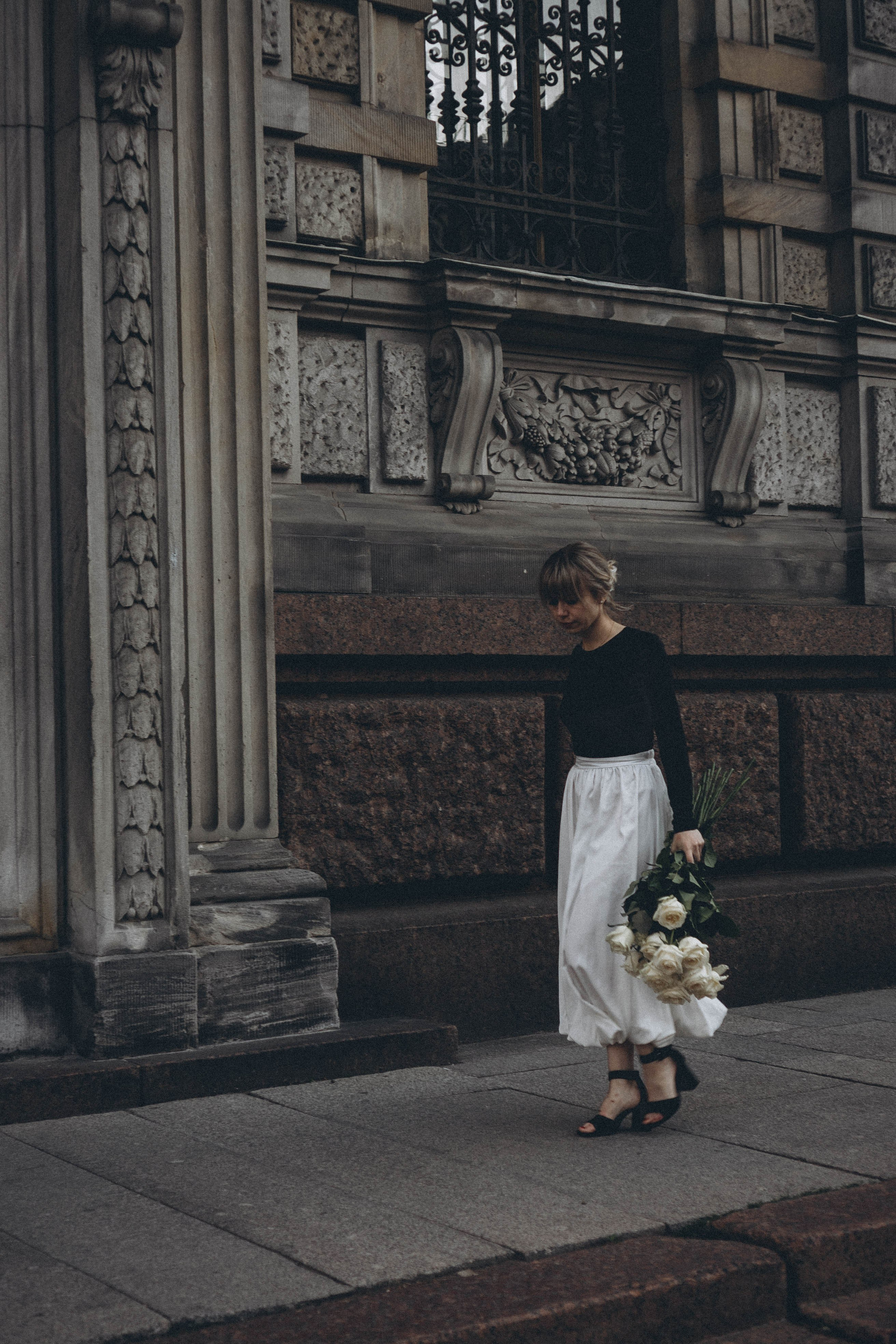 ПРОГУЛКА ПО ГОРОДУ В БЕЛЫЕ НОЧИ (другой вариант). Профессиональный фотограф, Санкт-Петербург — Виктория Богомолова