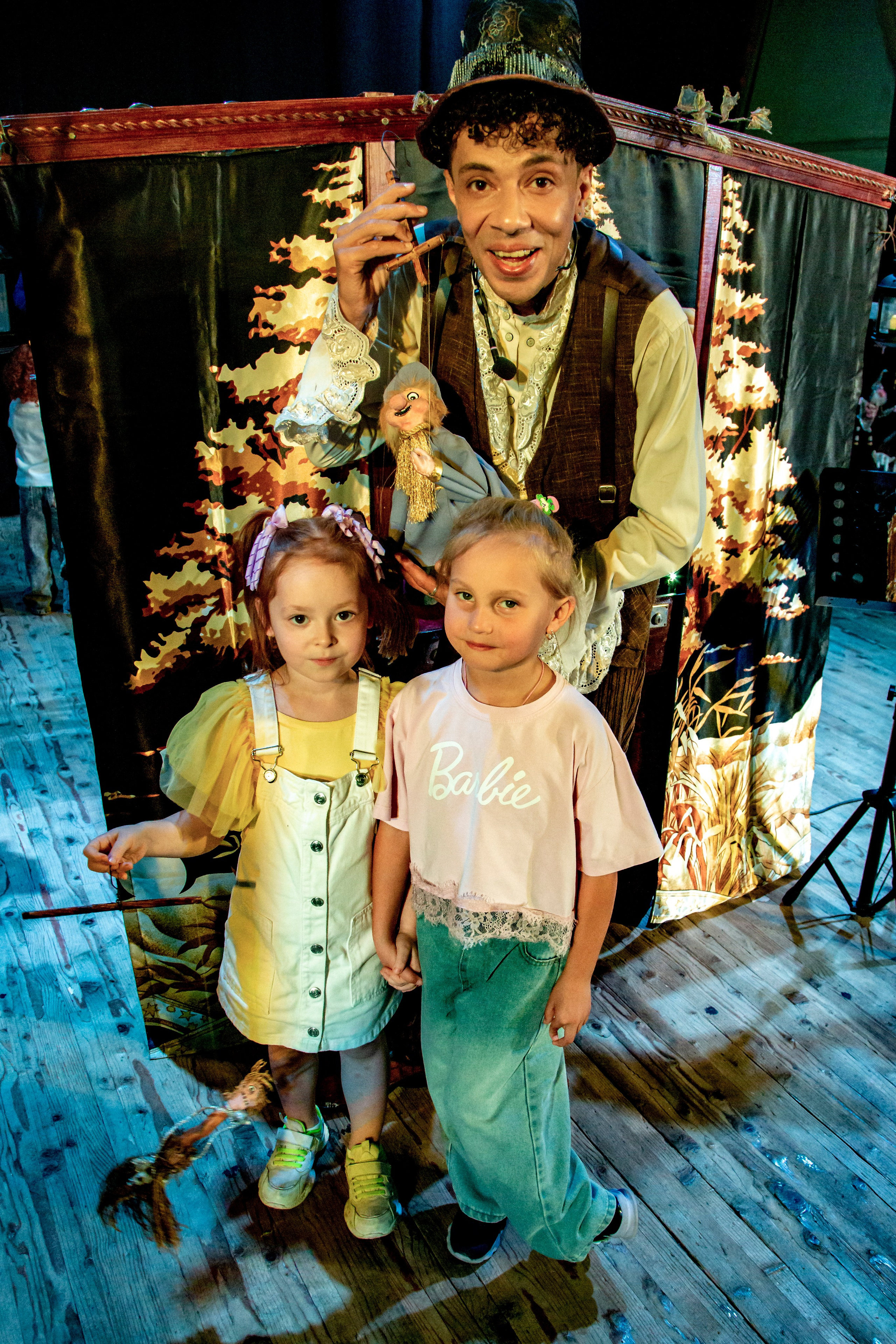 Маленькая ведьма спектакль театра Саквояж. Фотограф в Сочи Юрий Шептаев