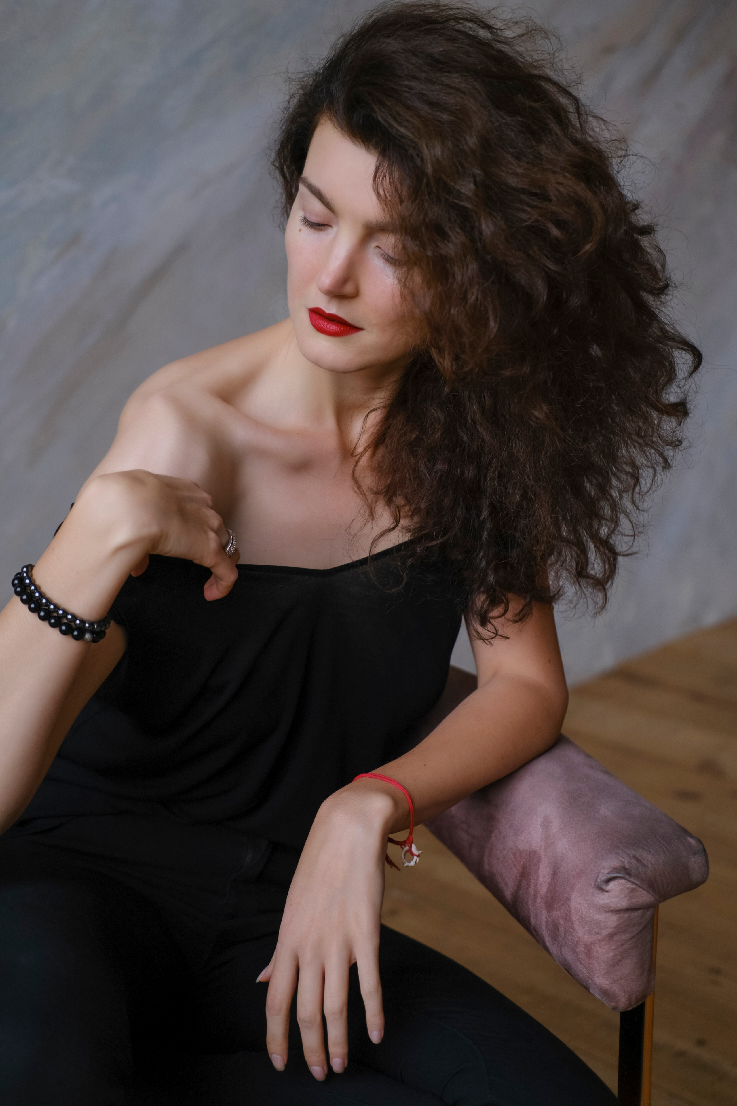 Женский портрет. Фото съёмка в студии. Любовь Потапова