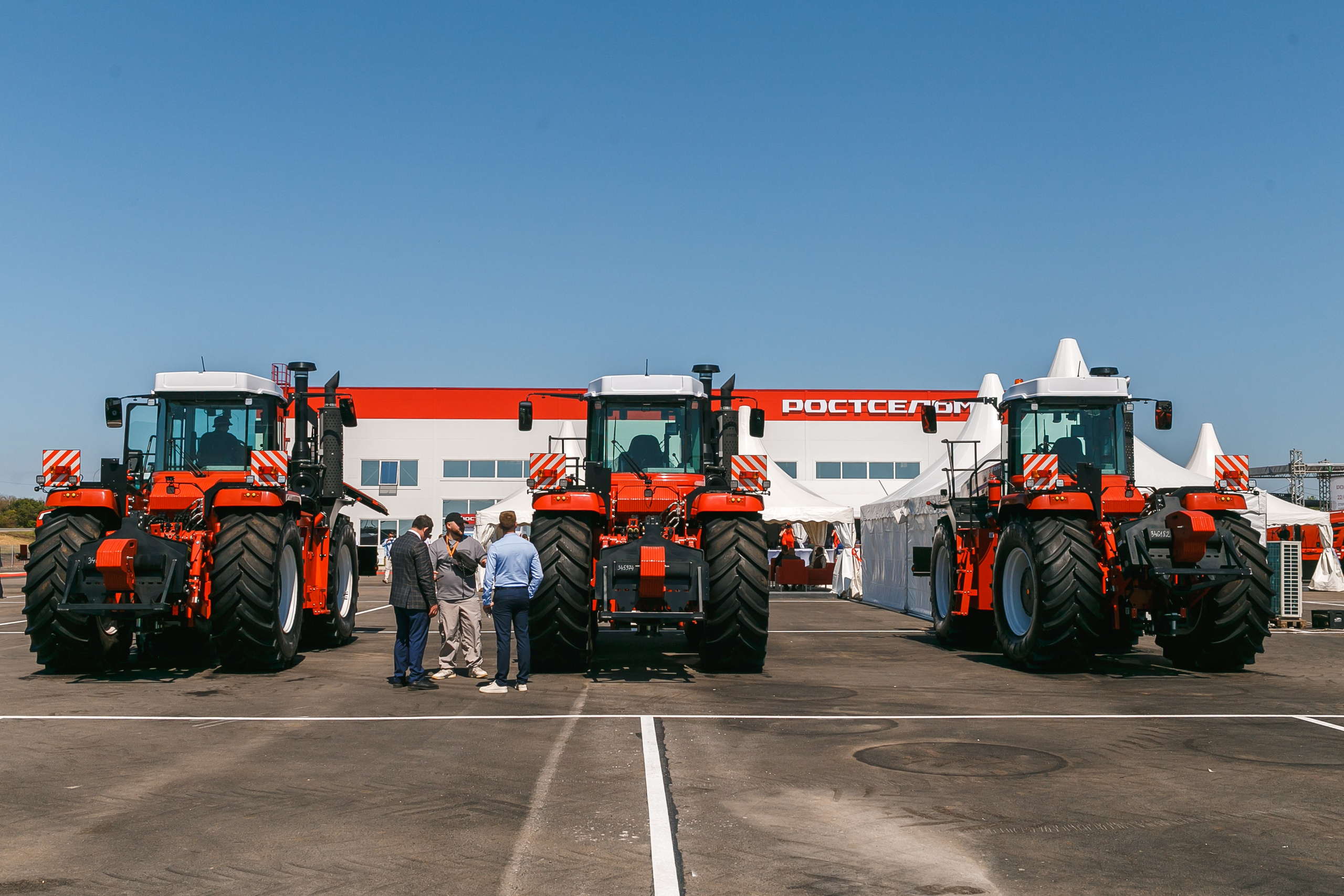 Открытие дилерского центра Ростсельмаш. Событийный фотограф Максим Бескоровайновнов