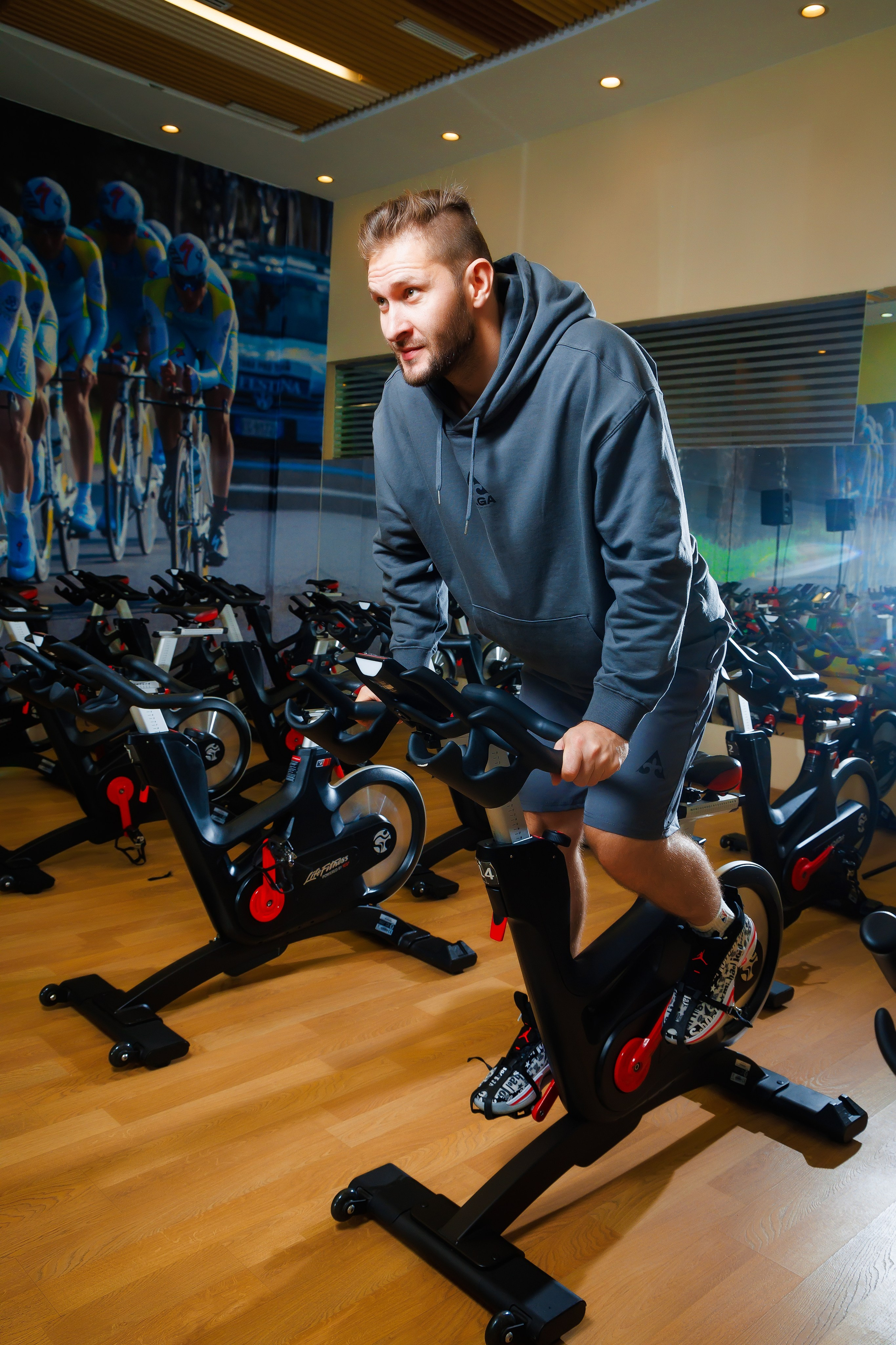 Спорт Зал Fitnespalace. Семейный и Свадебный фотограф в Астане Александр Астапов