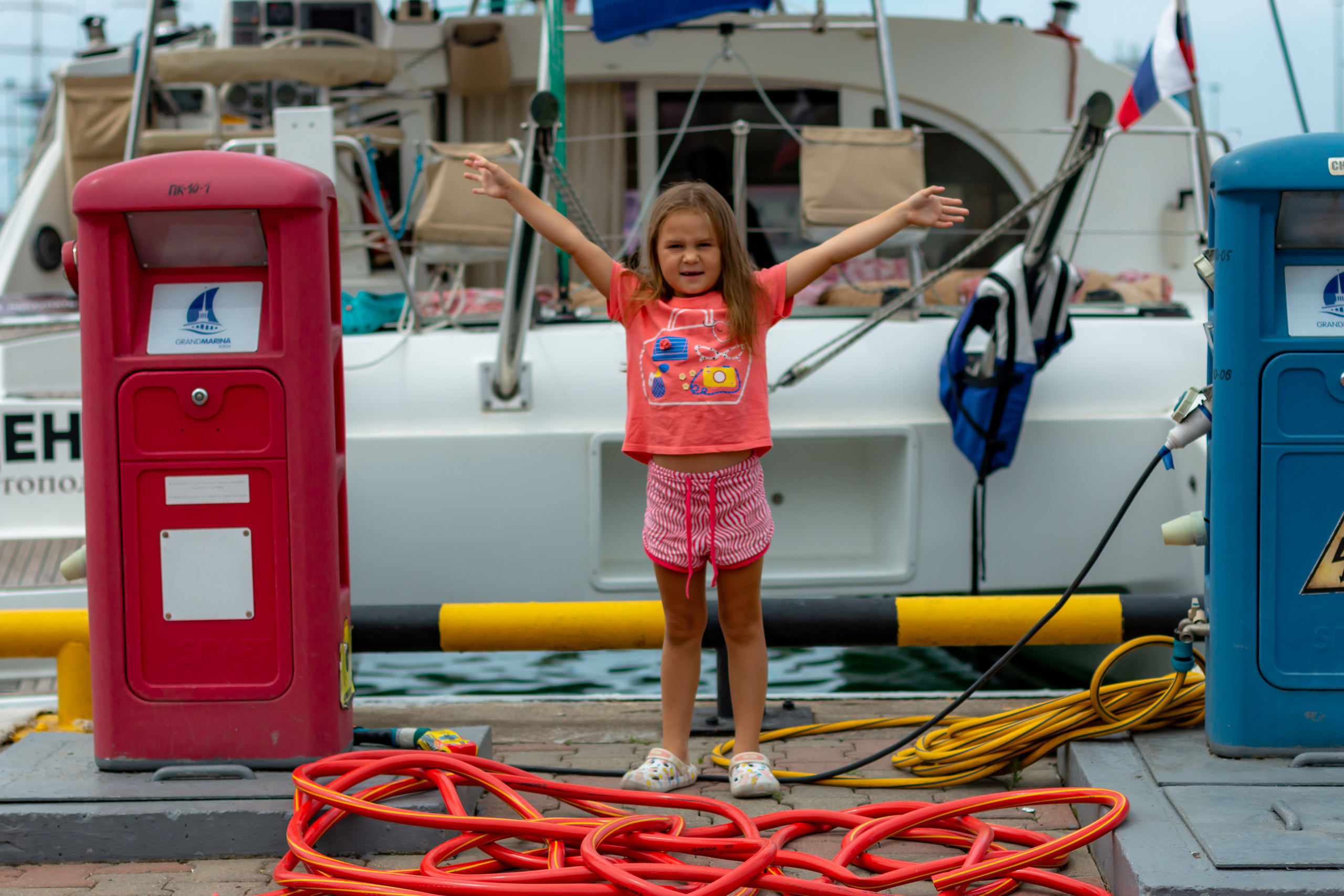 Аня с мамой и бабушкой. Фотограф в Сочи