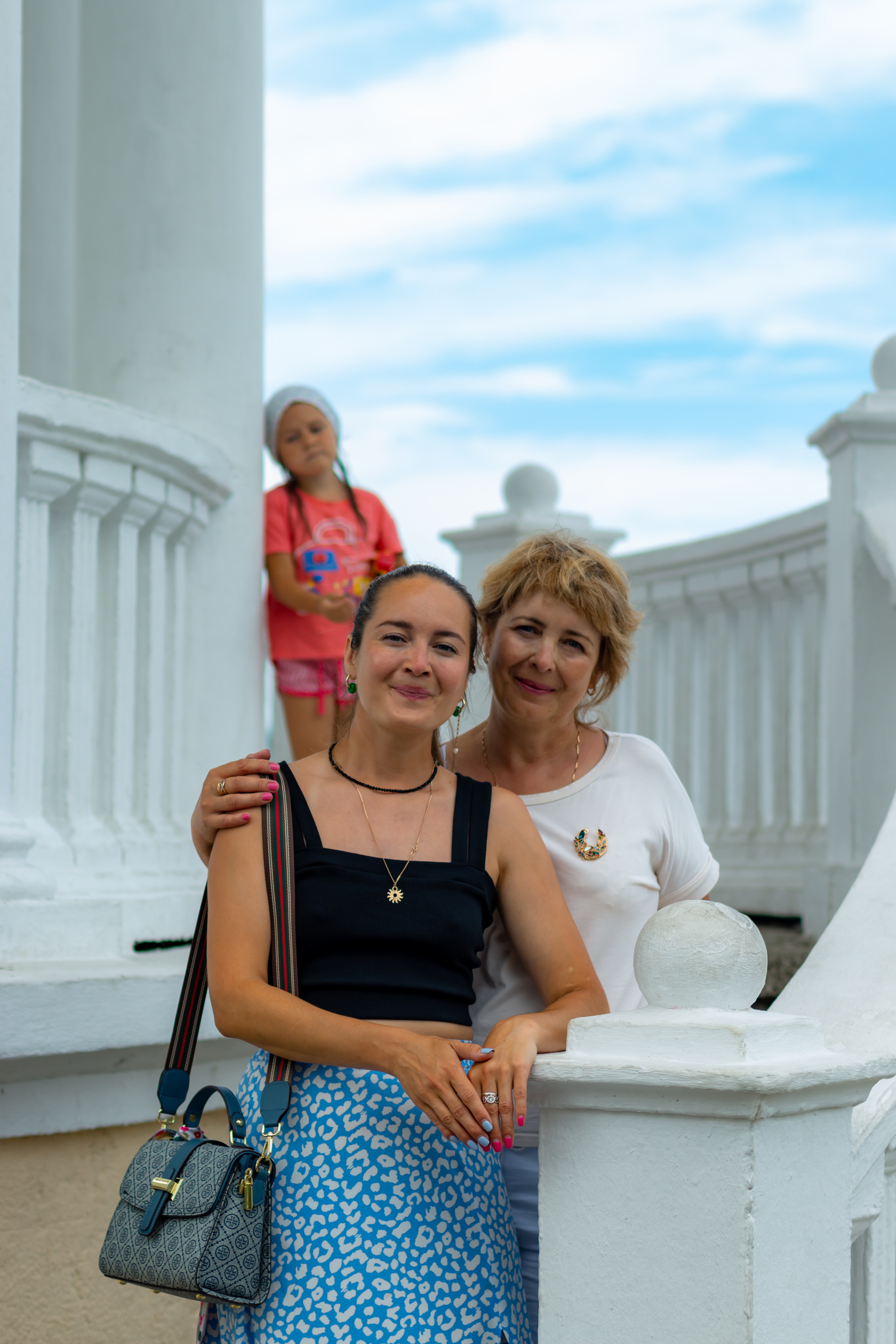 Аня с мамой и бабушкой. Фотограф в Сочи