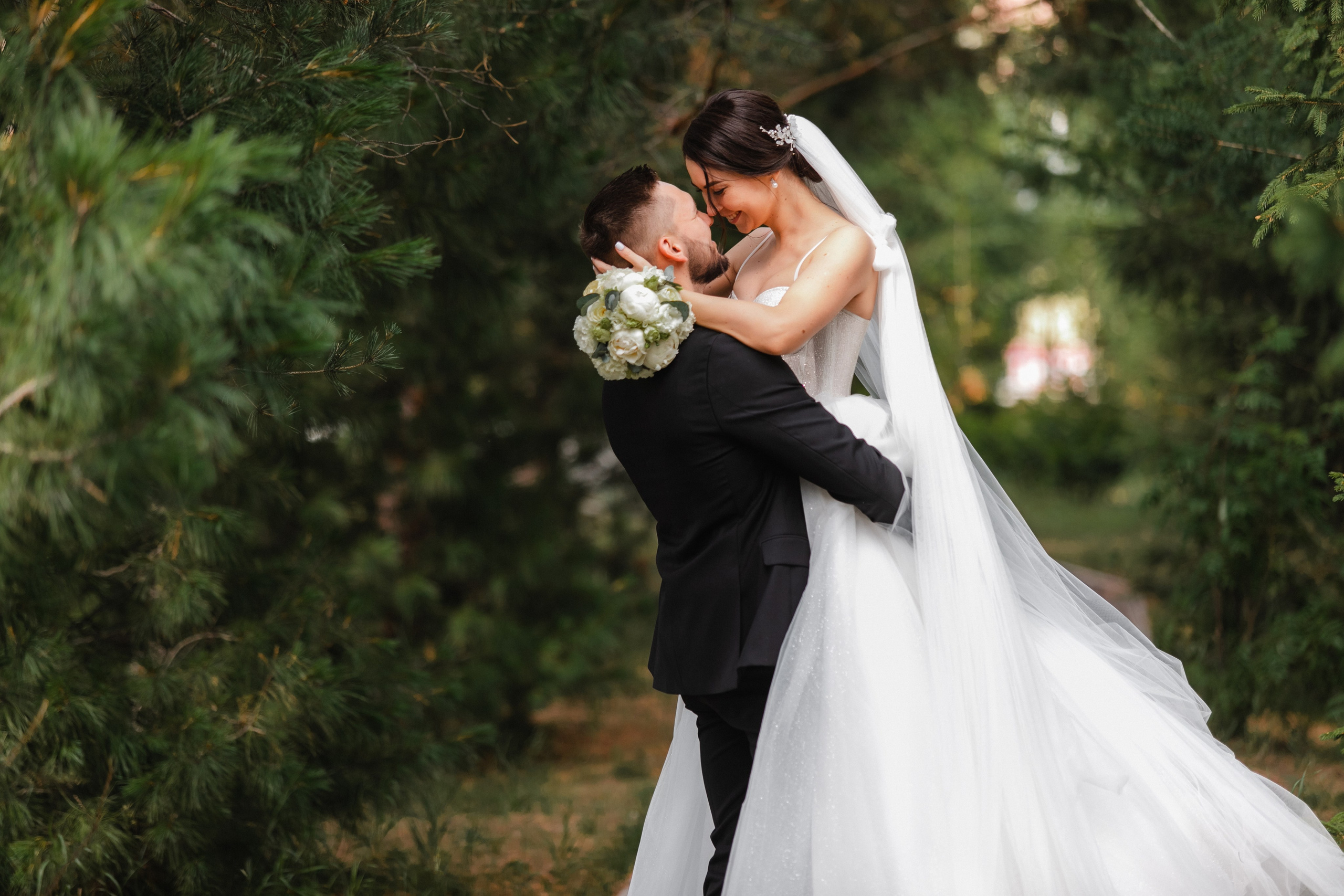 Олеся + Игнат. Роман Урумбаев фотограф Нижневартовск