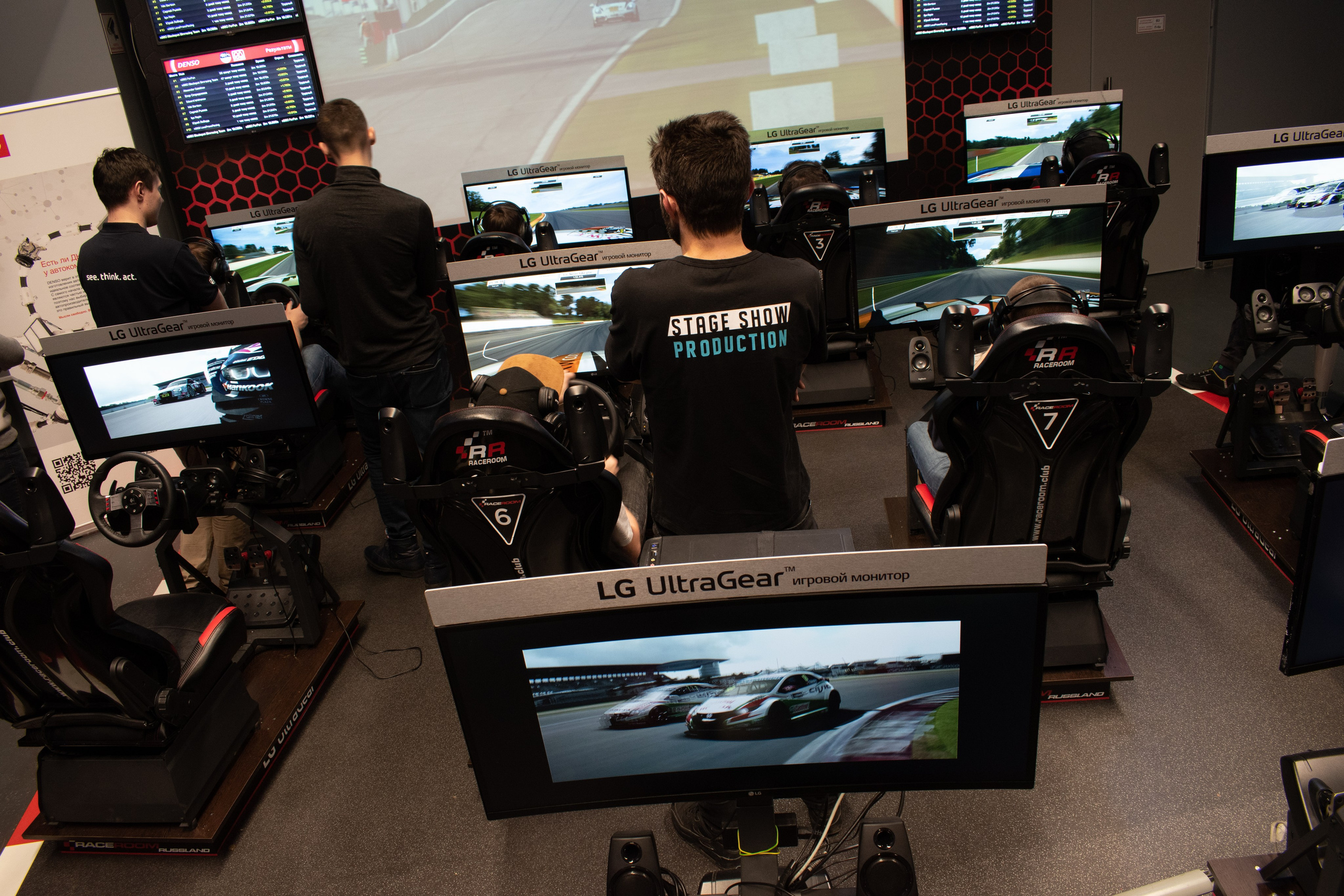 RaceRoom Endurance Challenge 2020: 1 Round — Road America. Репортажный фотограф Сыбер Мартти