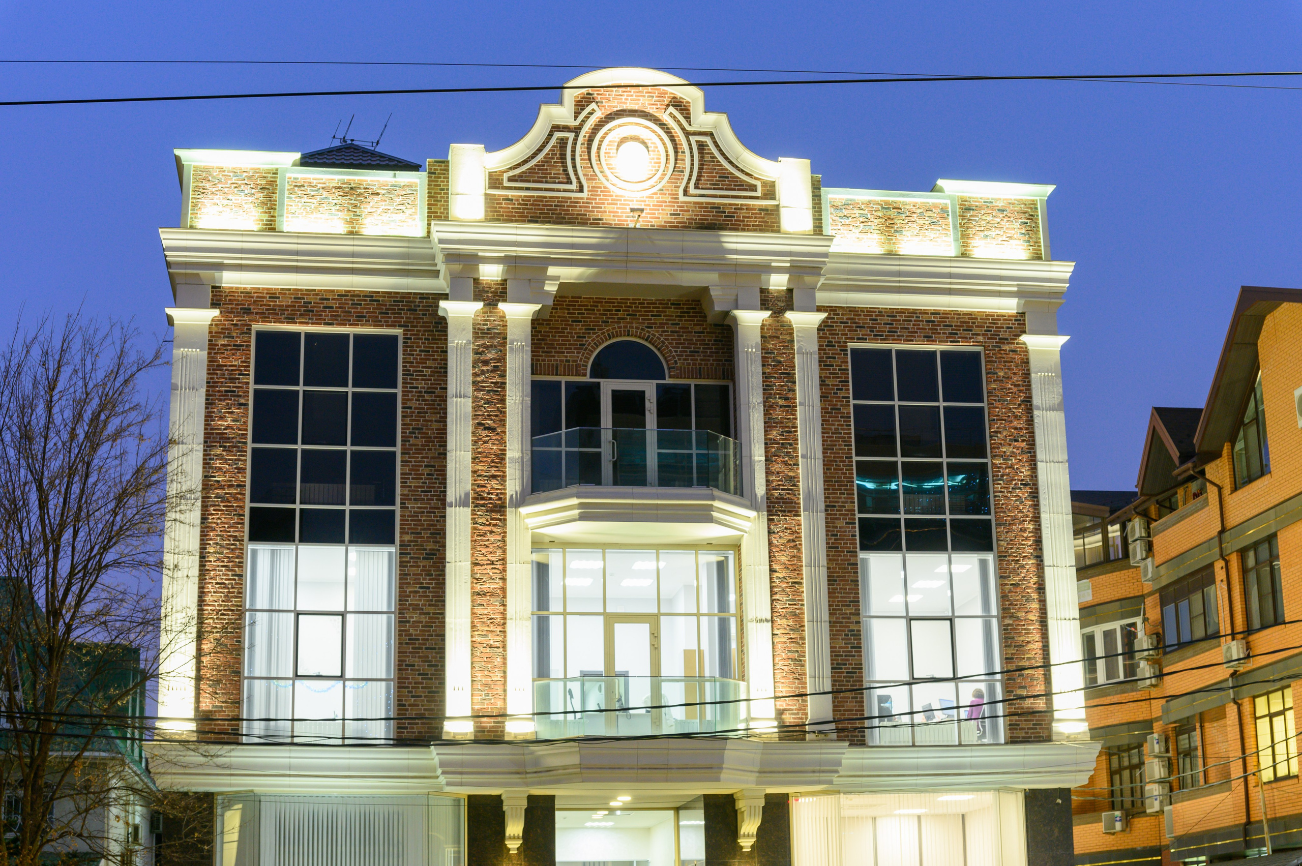 Архитектурная подсветка фасадов зданий. Вячеслав Скрипник Фотограф Краснодар