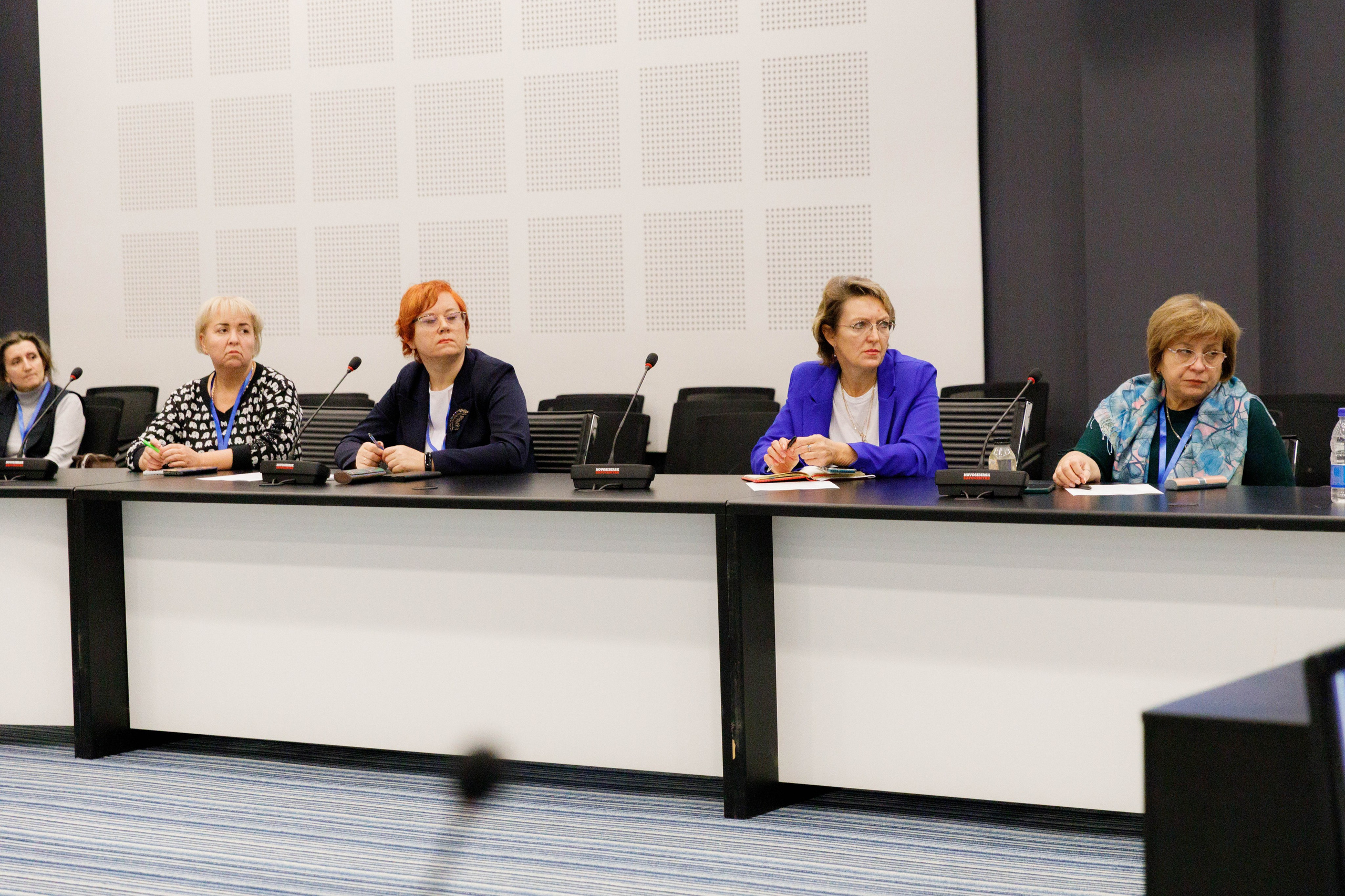 Конференции. Экспоцентр. Репортажный фотограф в Новосибирске Алена Помазунова