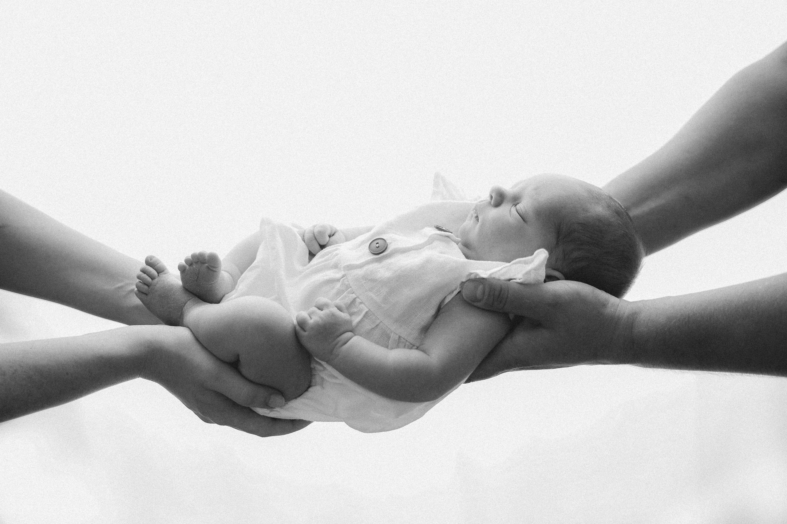 Новорожденные (5-14 дней). Фотограф новорождённых Ярославль. Детский и семейный фотограф Анна Салова