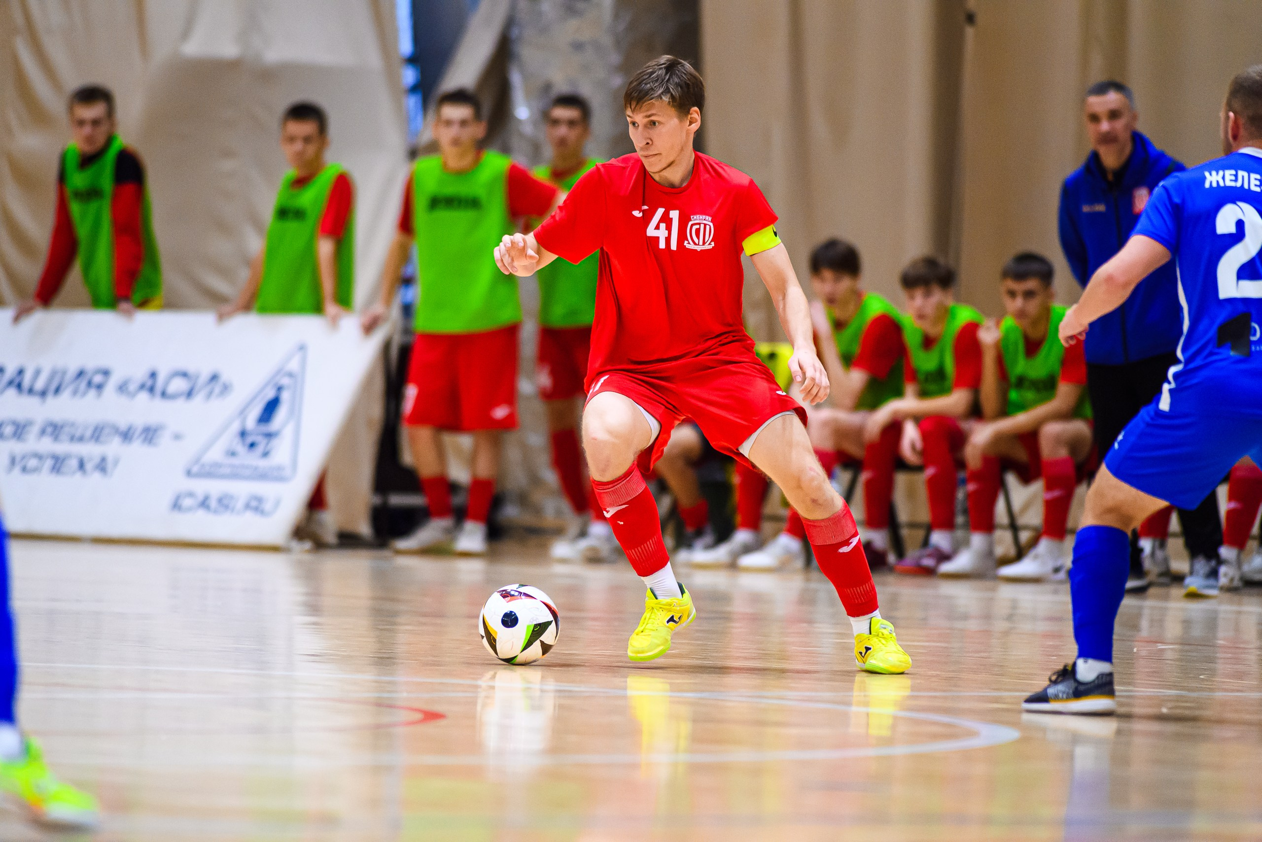 Высшая лига по футзалу — Сезон 2024-2025 — 2ой тур. Репортажный фотограф в Кемерово