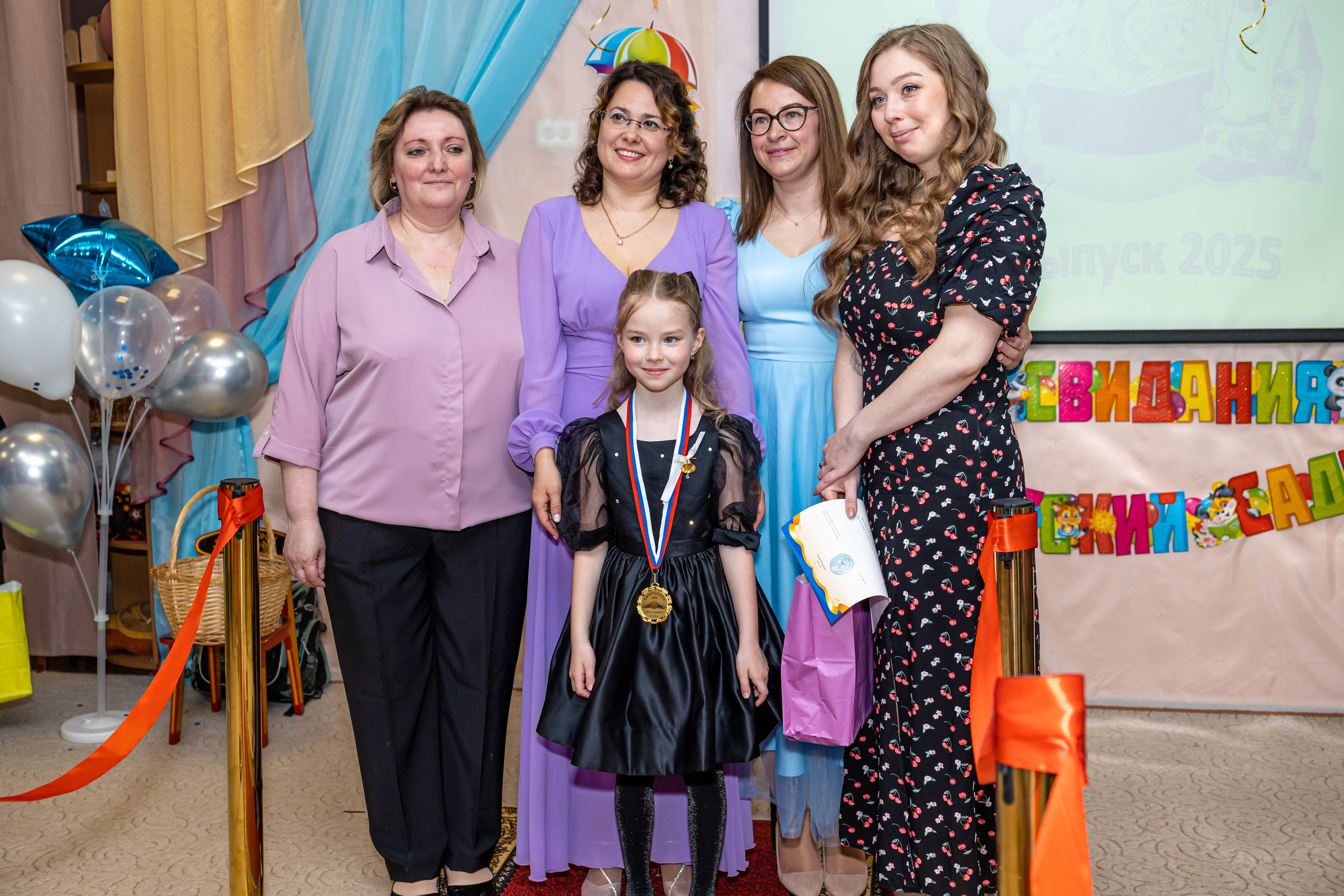 Выпускной в ДС. Ирина Носова - семейный и детский фотограф