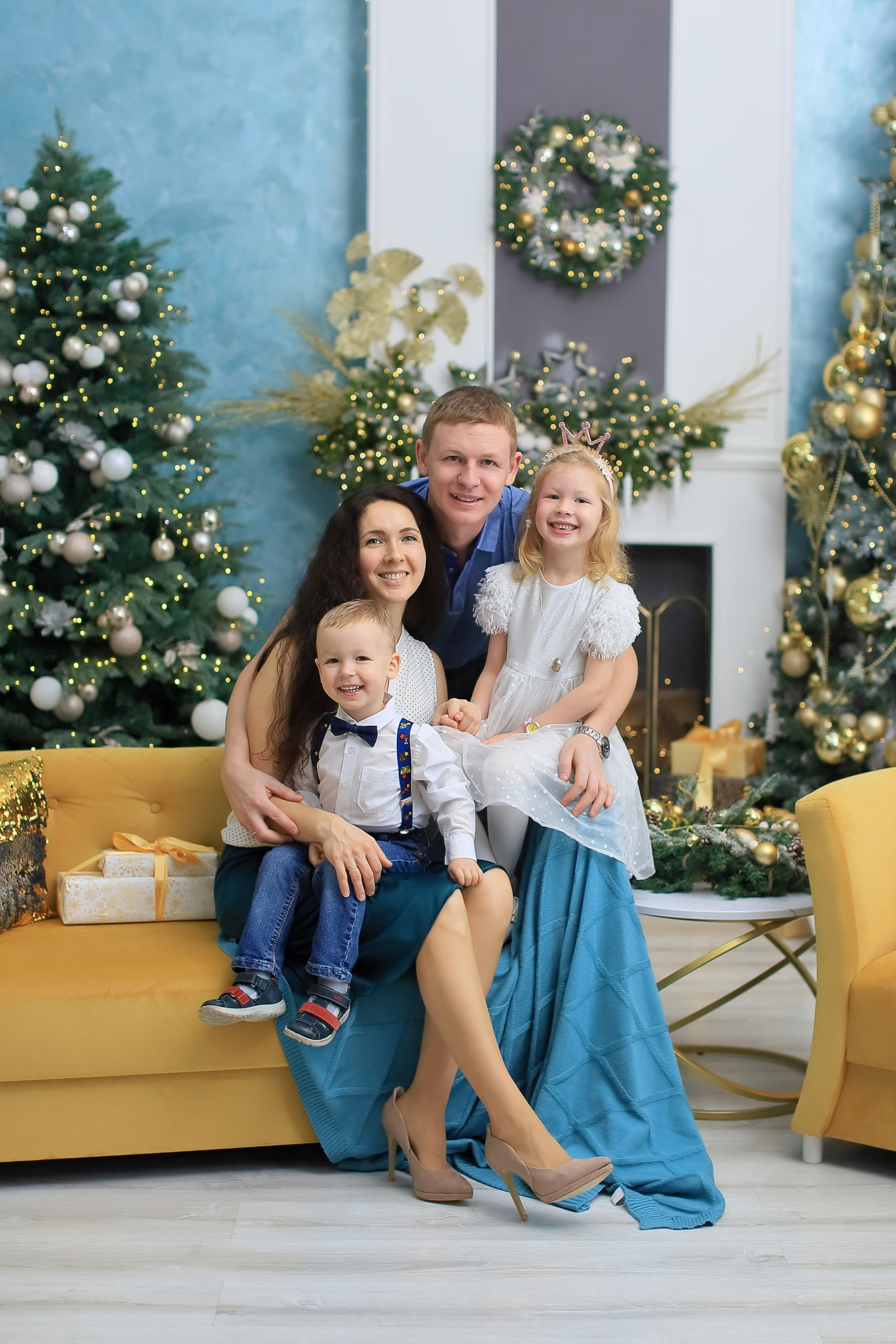 Семейные фотосессии в интерьере. Интерьерная фотостудия Toffee Studio