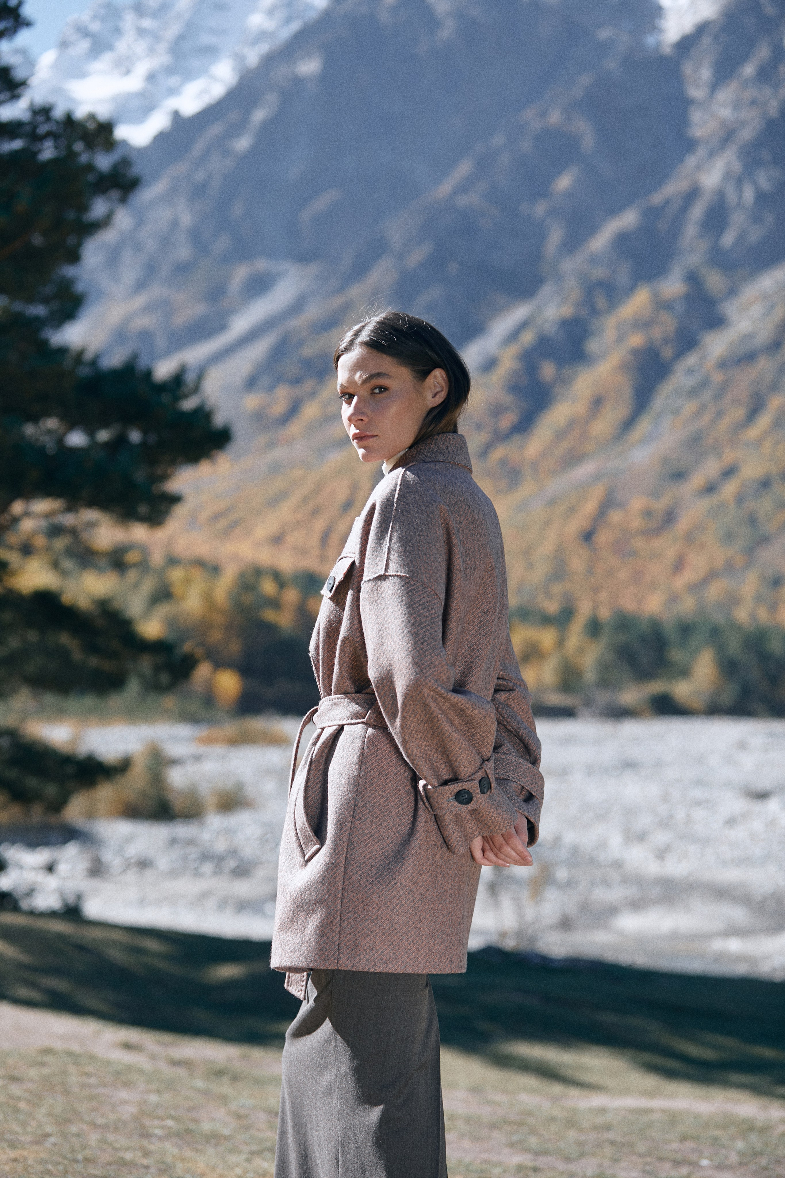 Fashion-продакшн — выездные съемки для брендов. Фотограф Продюсер в горах КБР / Москва  Нальчик Горы