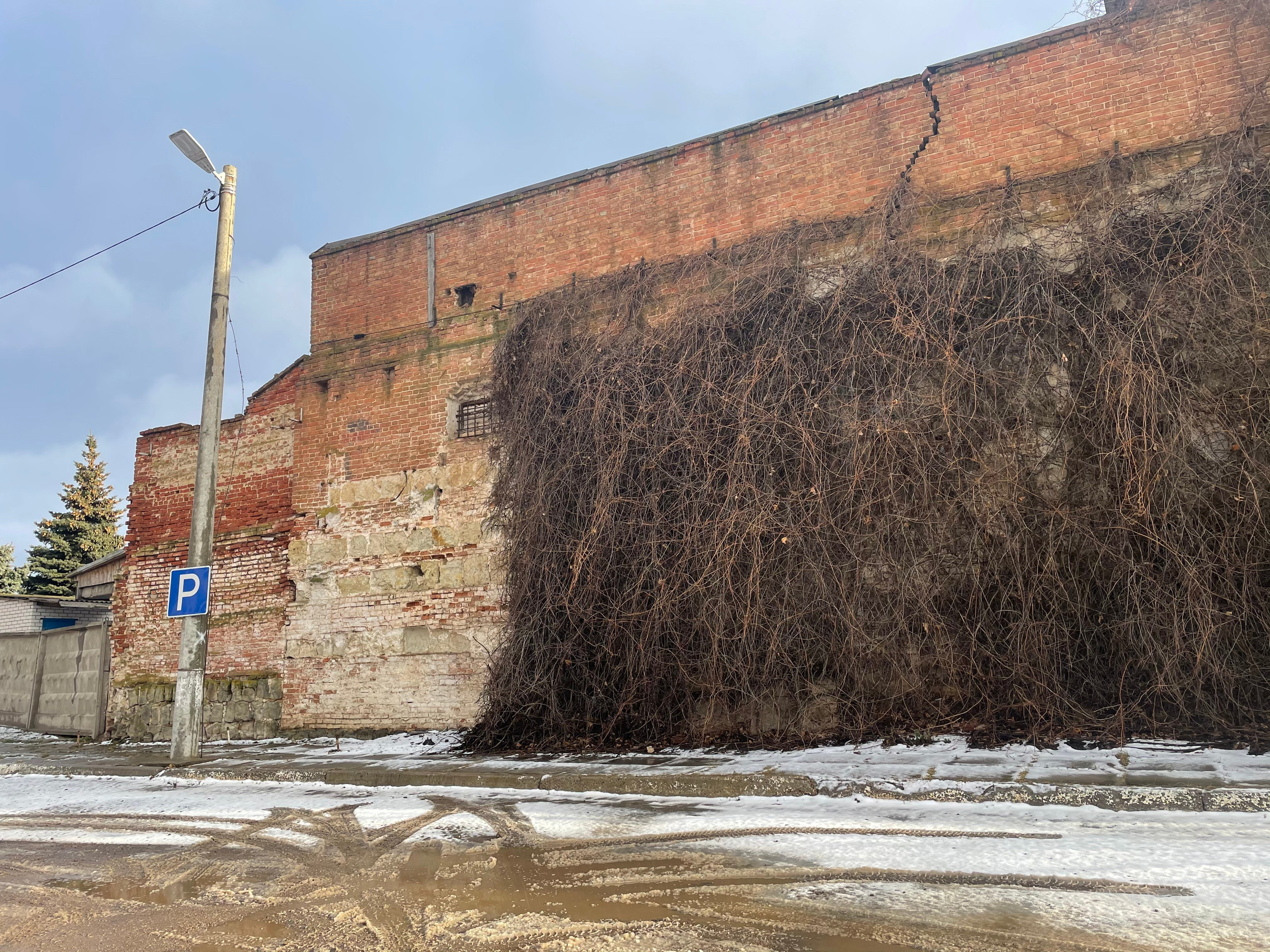 20 050 Стена кирпичная. ВИЗУАЛЬНЫЕ И ЗВУКОВЫЕ РЕШЕНИЯ ДЛЯ БИЗНЕСА И СЪЁМОК ТЕЛЕТЕЛА