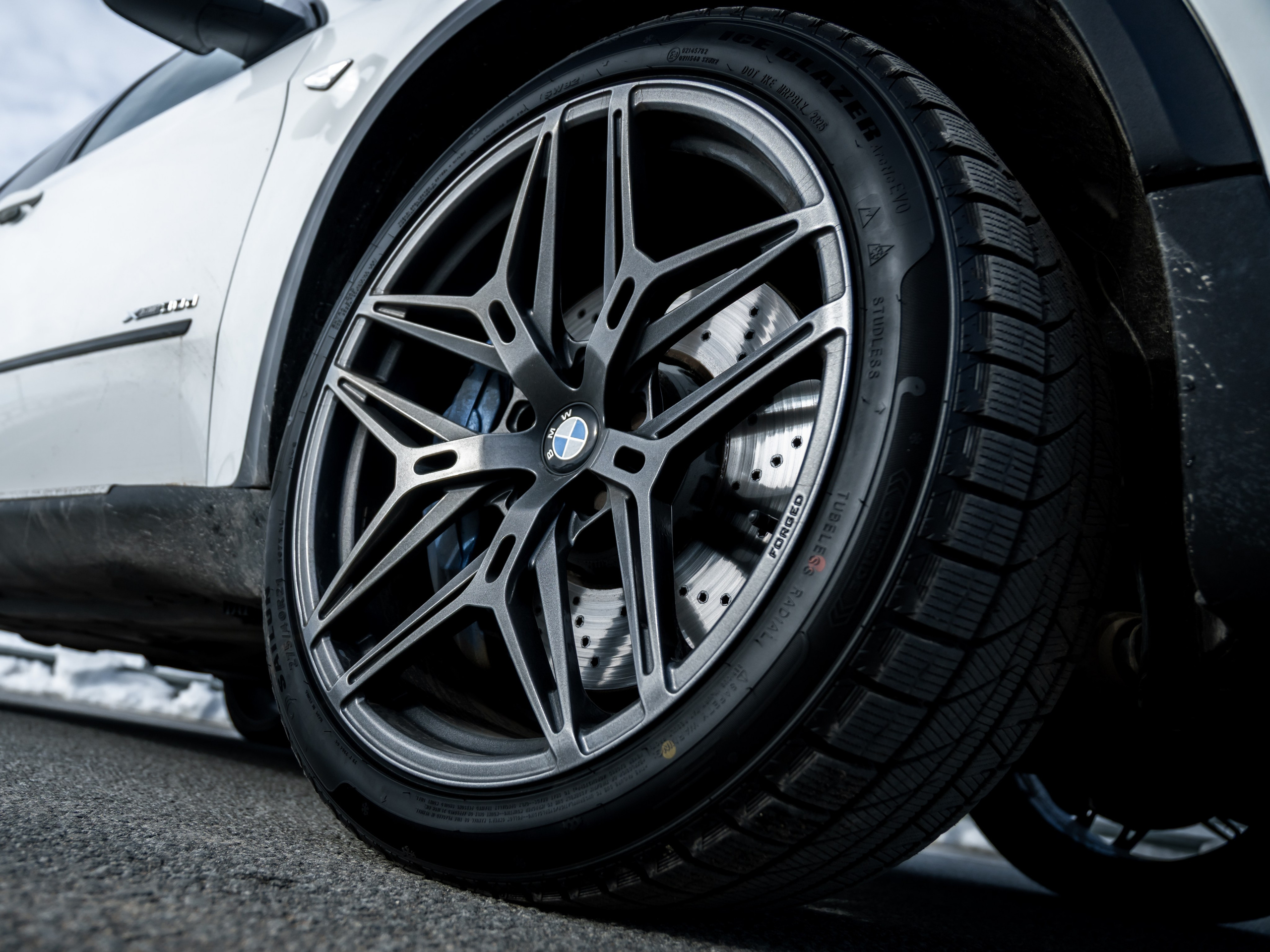 BMW X5 E70. Opasnophoto