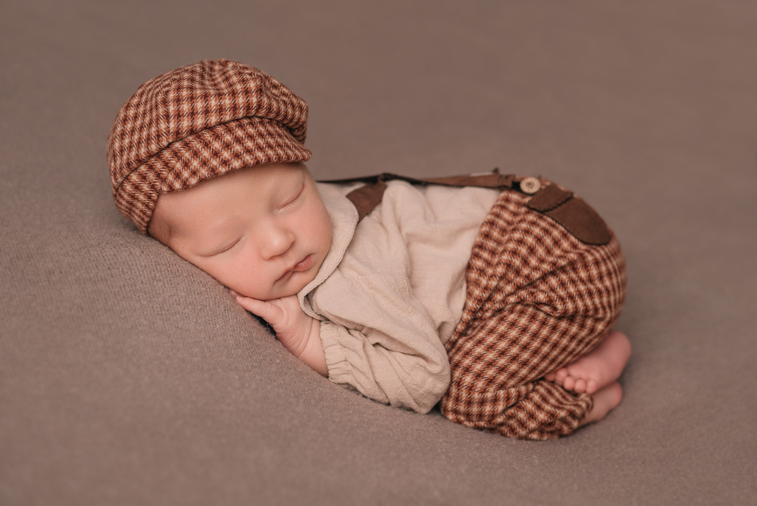 Аким. Фотограф новорожденных Белгород