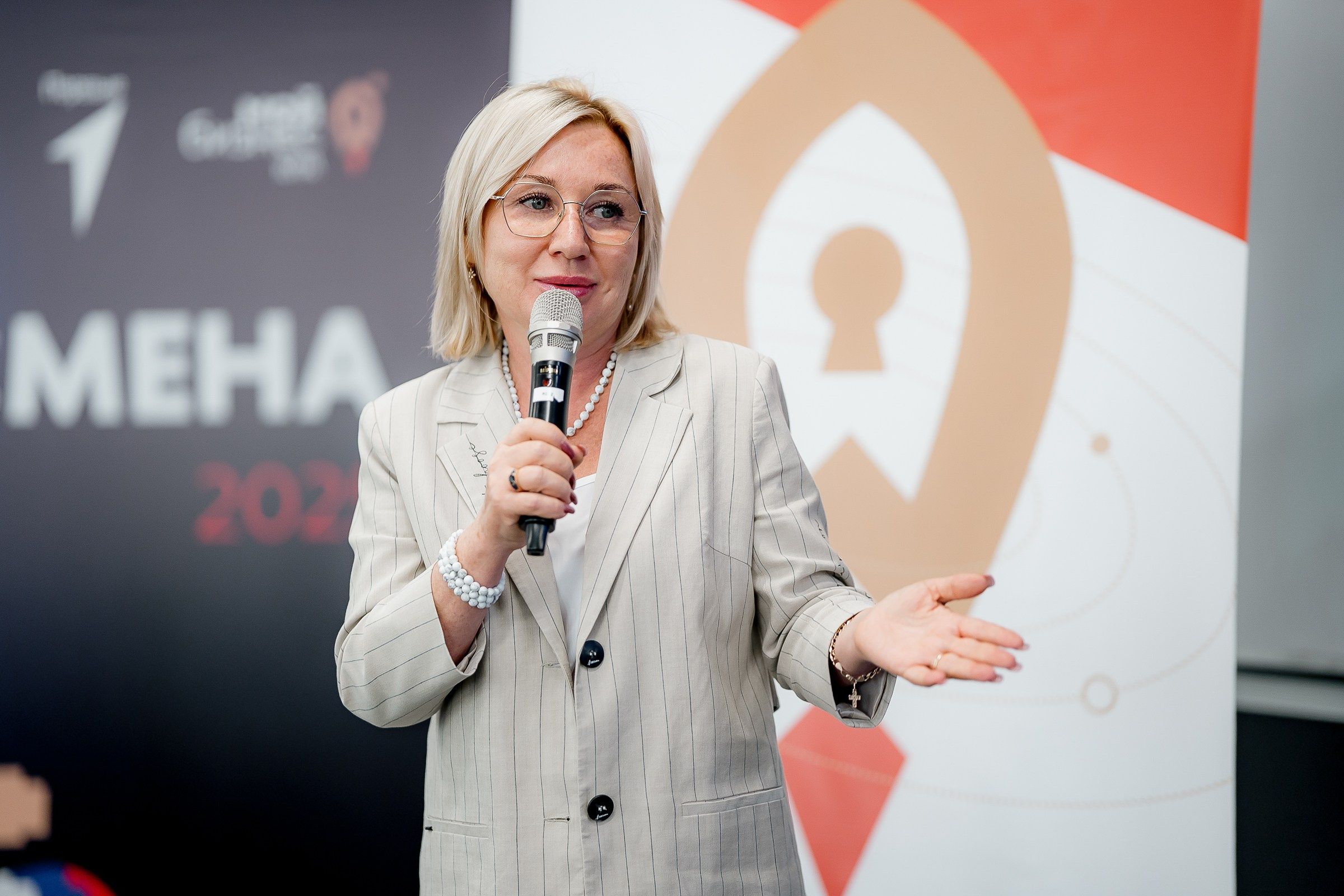 Бизнес-смена 2025. Сергей Кошкин. Репортажная и ивент-фотография в Сургуте