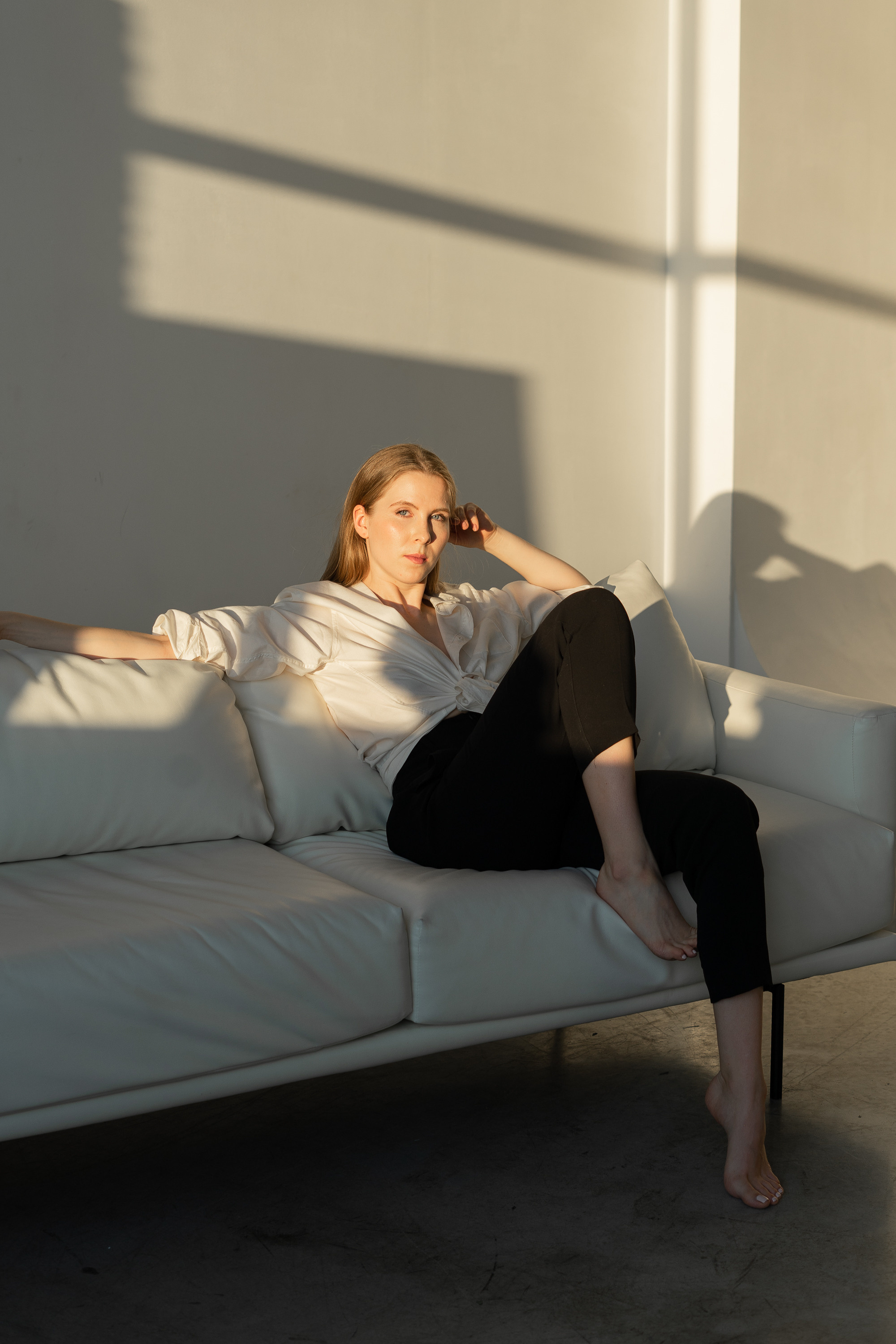 Дарья. Весенние лучи стильной студии. Эстетичная фото- и видеосъёмка Ирина Арсентьева. Челябинск и весь мир