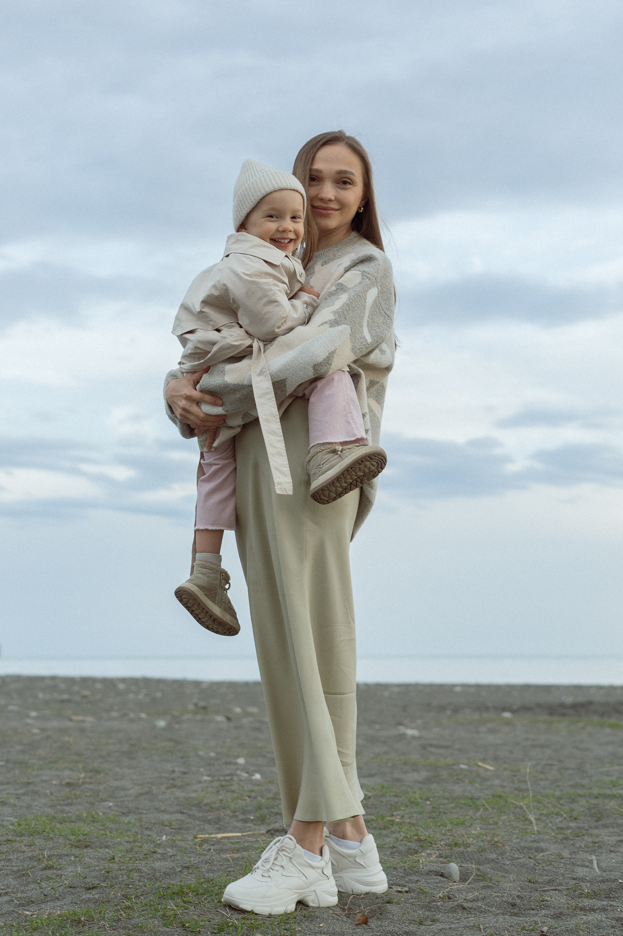 Наташа и Майя. Весеннее побережье Сочи. Эстетичная фото- и видеосъёмка Ирина Арсентьева. Челябинск и весь мир